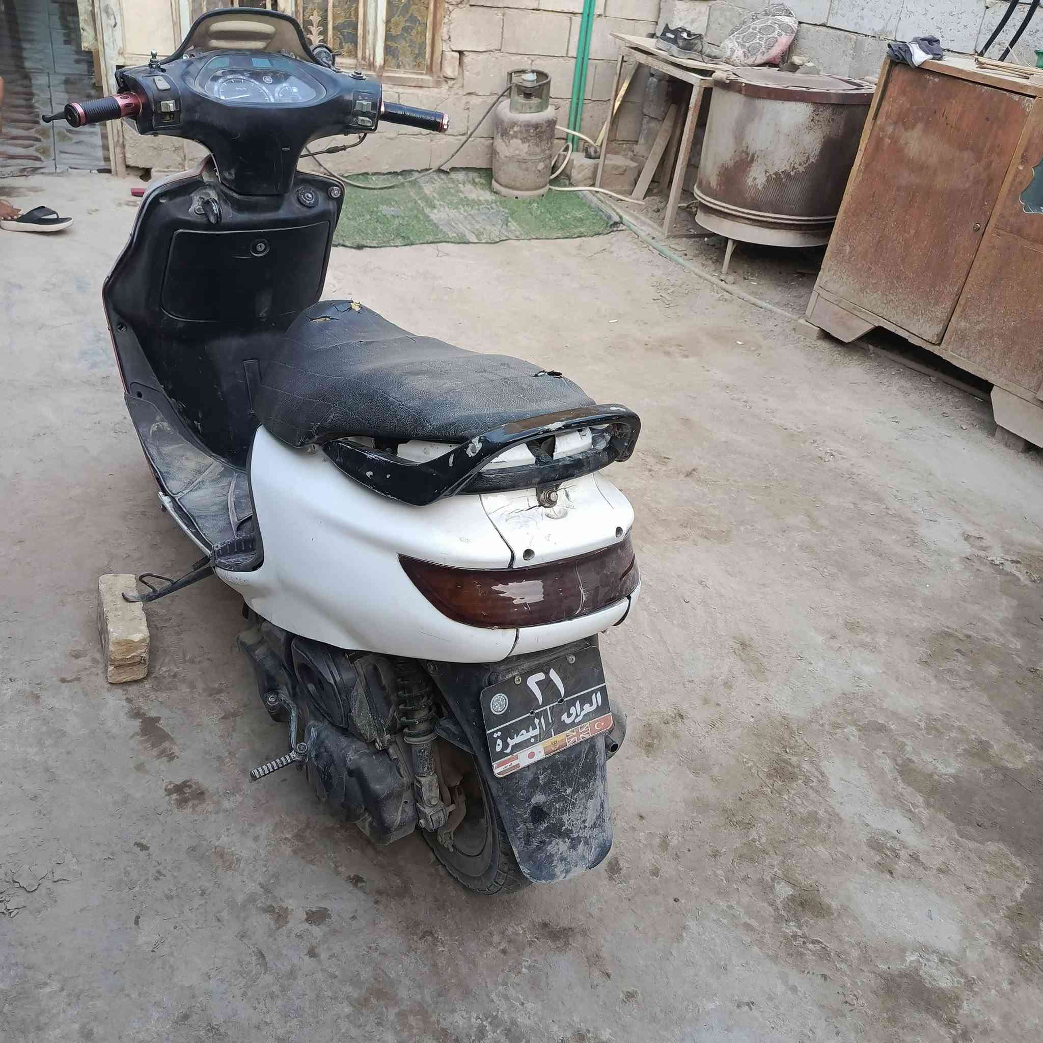 سلام عليكم فراشه البيع فحل كهربائيات شغاله هندر شغال ***********
