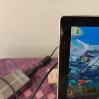 تاب مايكروسوفت برو 5 • i5 الجيل السابع • ٤ جيجا رام، ١٢٨ جيجا SSD