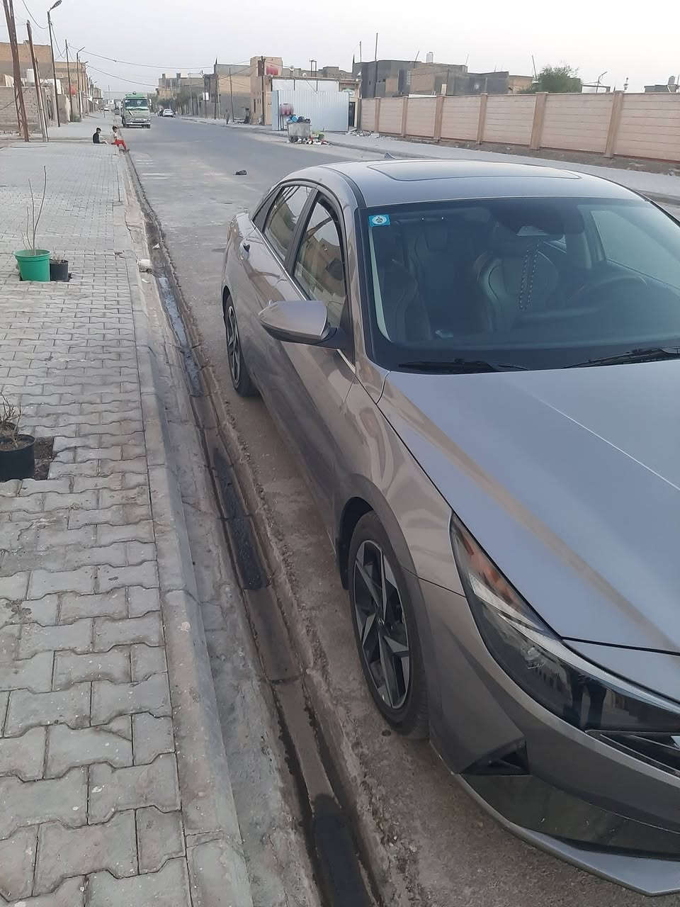 السلام عليكم للبيع النترا ٢٠٢٣وارد امريكي حادث بطرف البنيد بدون تبديل المكان السماوه السعر ١٥٢ اي استفسار الاتصال عل رقم ***********
