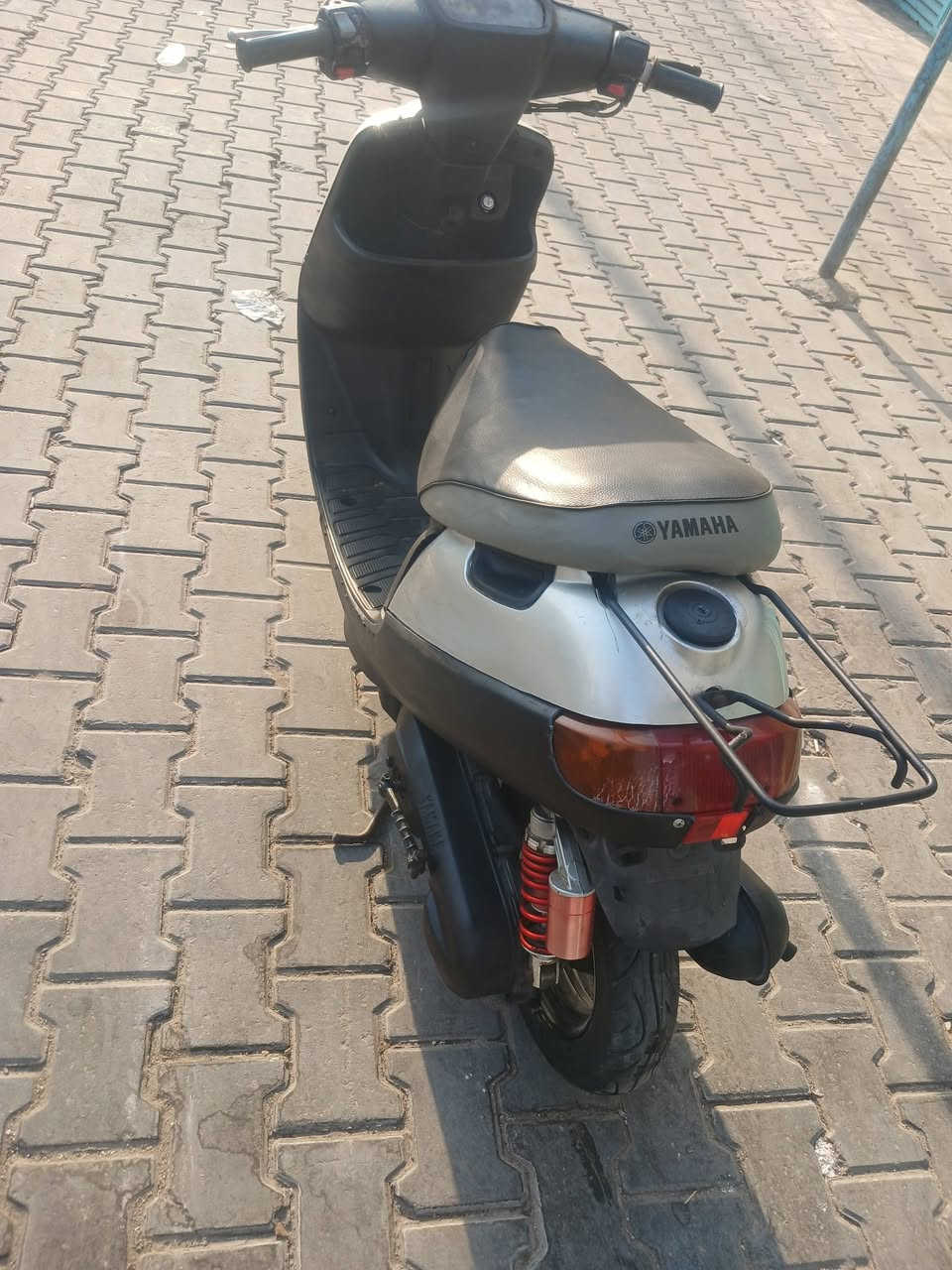 سلام عليكم بطه دبل 
كهربايات شغاله اشاير لايت هورن سكن 
سلف شغال 
شاصي مكفول 
مكينه حلوه 
مجفته 
سعر ٢٥٠ 
***********
كربلاء مقابل مستشفى العباس
