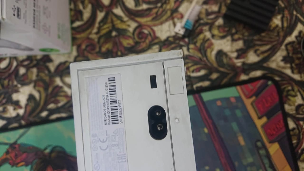 سالسلام عليكم حبايب هذا جهازي للبيع بسعر 400 قفل       وياه خمس حسابات مشترك منضمنهن بيس ٢١ وكومه العاب هيه بس بيس مدري بيش تنباع ولا باند ولا هم يحزنون طريقه رسميه من شركه اكس بوكس حالة الاكس بوكس جيده بس شد ولعب ووياه اقوه الالعاب فيفا كلفديوتي وارزون زومبي ومودرن ووارفر ٣ محملات بيه العنوان بغداد الحريه شارع مرطبات جنينه لا يوجد التوصيل المهتم تواصل وتساب ***********
