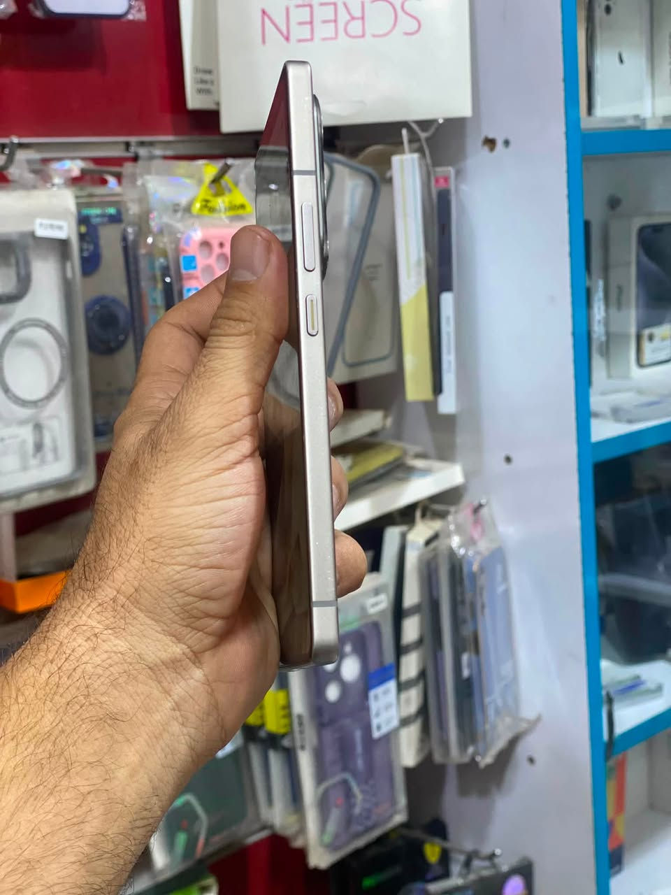 سلام عليكم انفنكس نوت 50 برو ذاكرة 256 فول ألعاب فقط كيبل ويا مكان نجف السعر 280 / ***********
