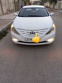 سوناتا موديل 2012 خليجيه مكينه 2400 دوش كير حداديه تخم تاير تبريد شغال...