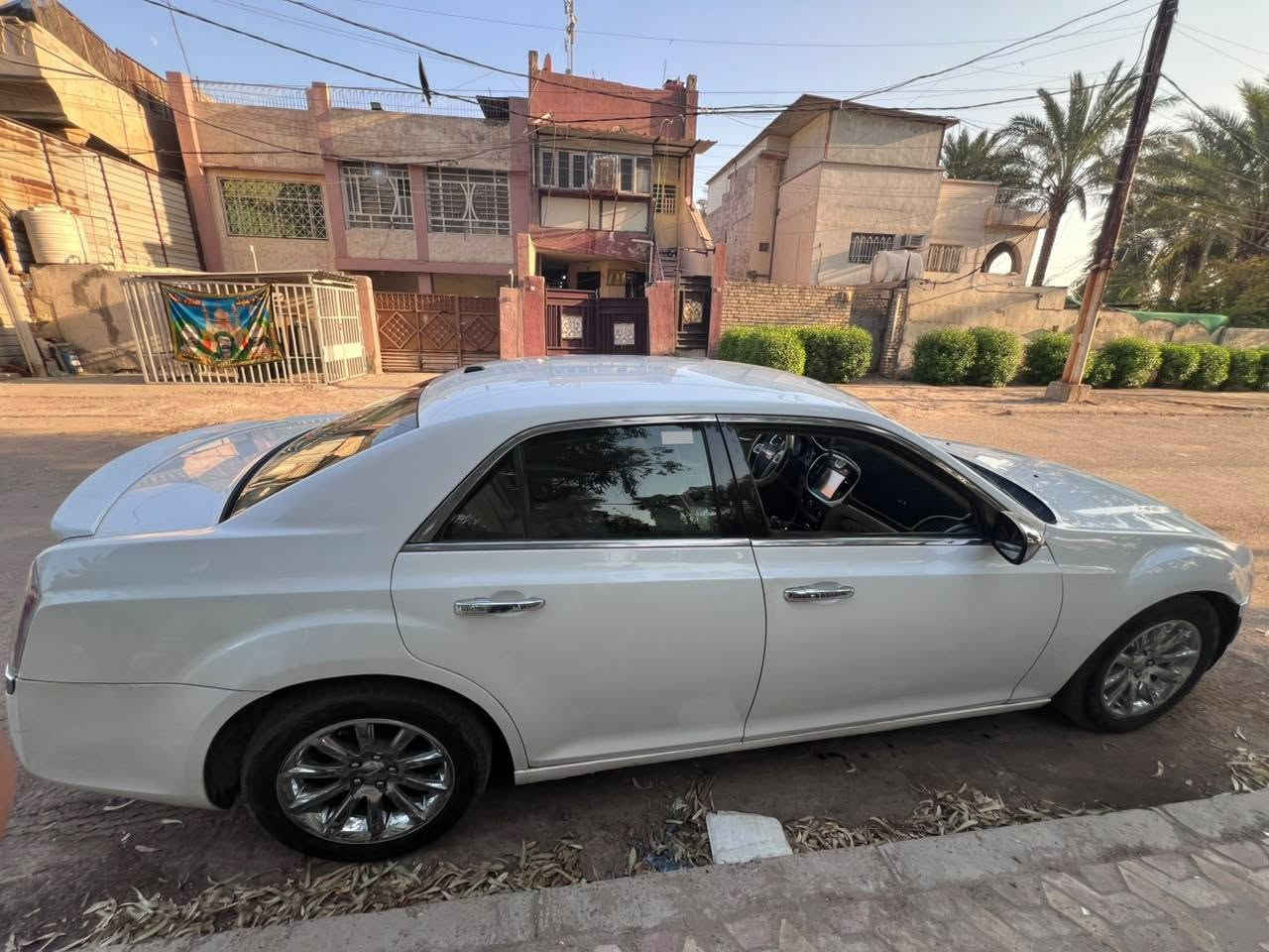 سلام عليكم أوباما 12 كير و محرك اكسل ماكفولات بيها 3 قطع مصبوغات كردة بدون ايرباك السعر 165وبيها مجال رقم صاحب السيارة‏ ‏‪***********‬‏
