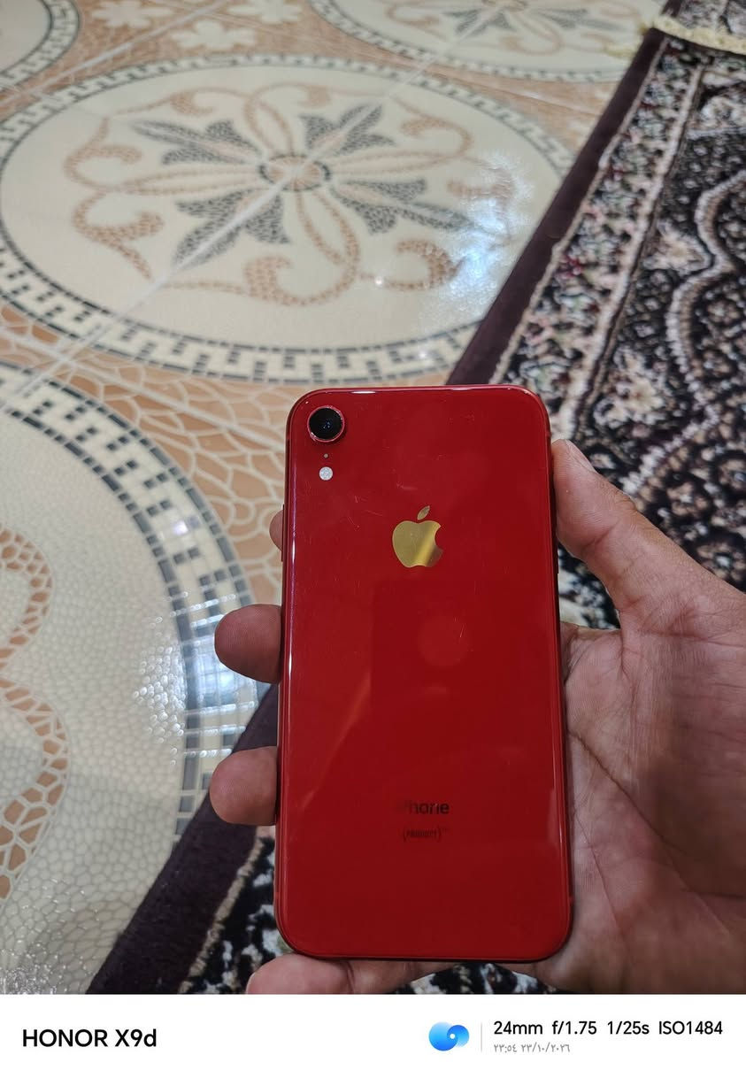 آيفون اكس ار • احمر • ٦٤
