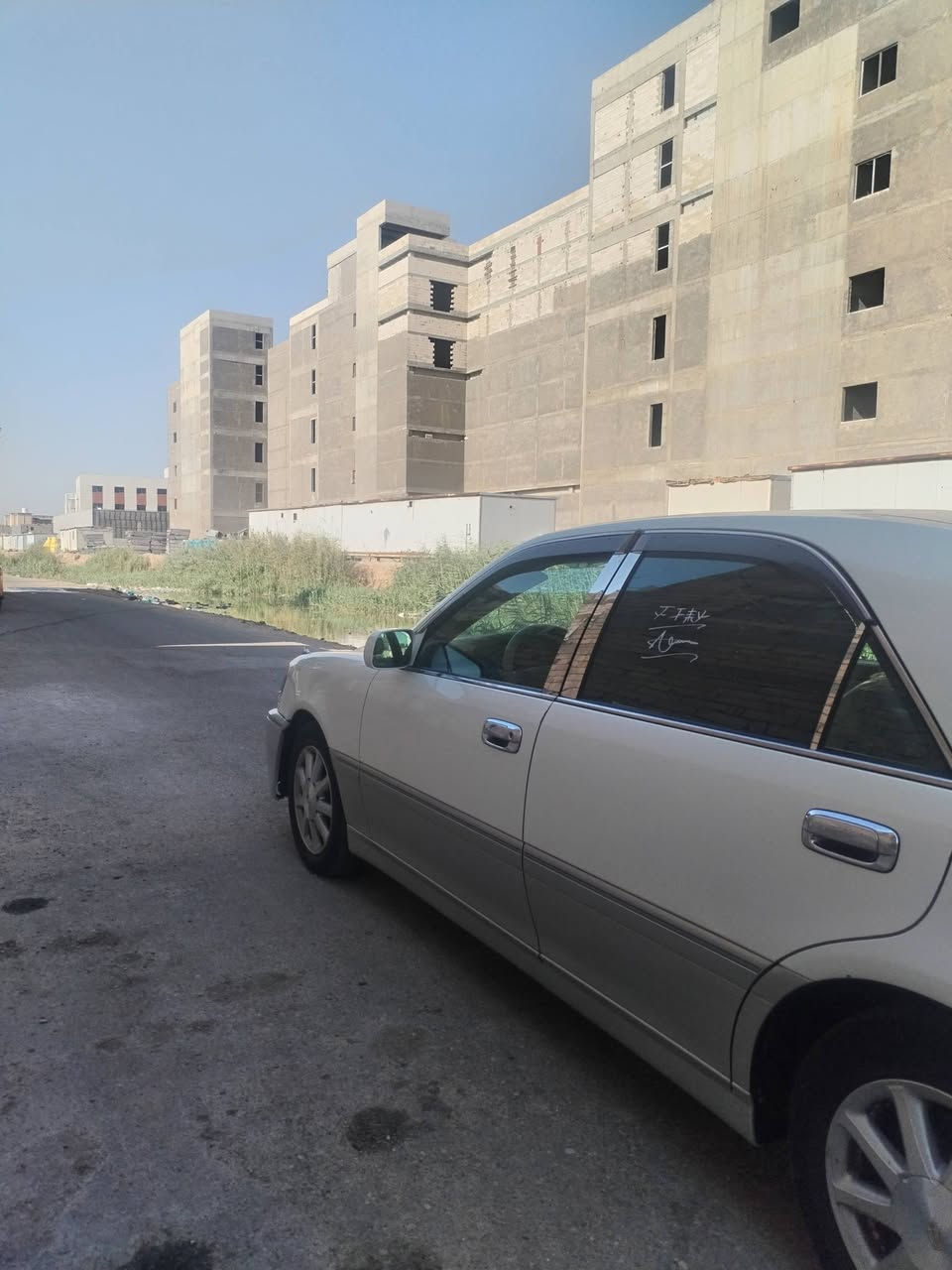 سلام عليكم من رخصت ابو الگروب جنون للبيع كفاله عامه من كص ومن ضربه ومن صبغ ومن تبديل مكينه ديفور الجبير ثلاث دگم كرستال تبريد شغال رقم بصره مداور بسمك يمتى ماا تريد قرار 102 السعر 145 وبيها مجال المكان بصره ابي الخصيب الرقم *********** متواجد بكل وقت
