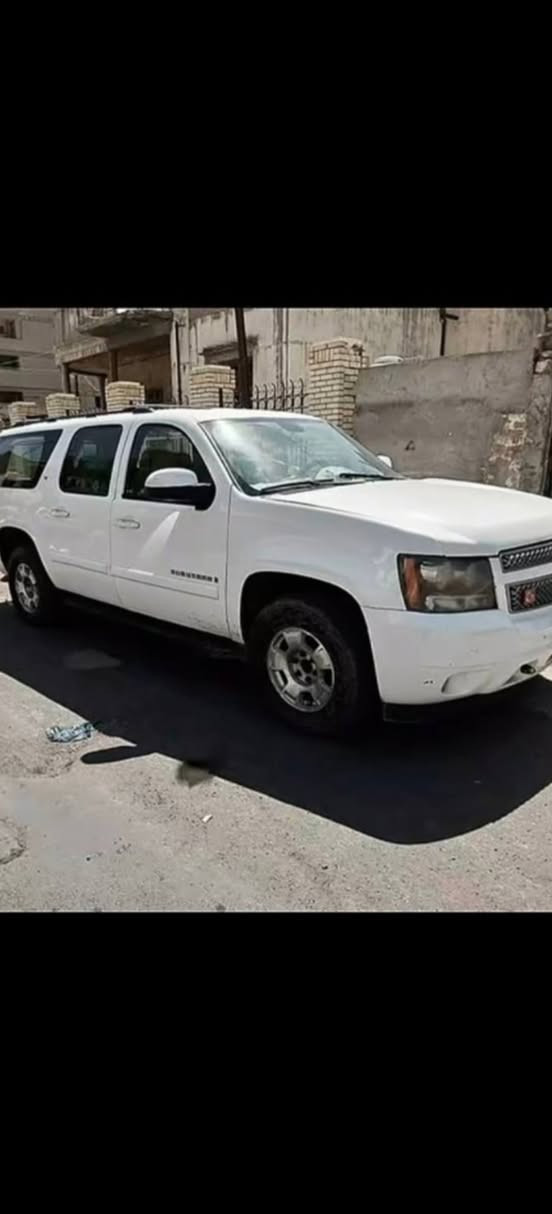 سلام عليكم سوبربان تاهو موديل ٢٠٠٩ رقم بغداد خطه حله بغداد السياره جاهزه كير مكينه جديد صار ٤ أشهر شديته تبريد ثلج مداور ثاني السعر ١٢٥ وبيه مجال ***********
