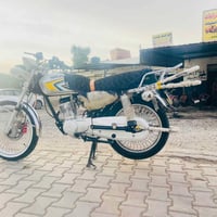 تايكر • مديل25 • اوراق كارتونية