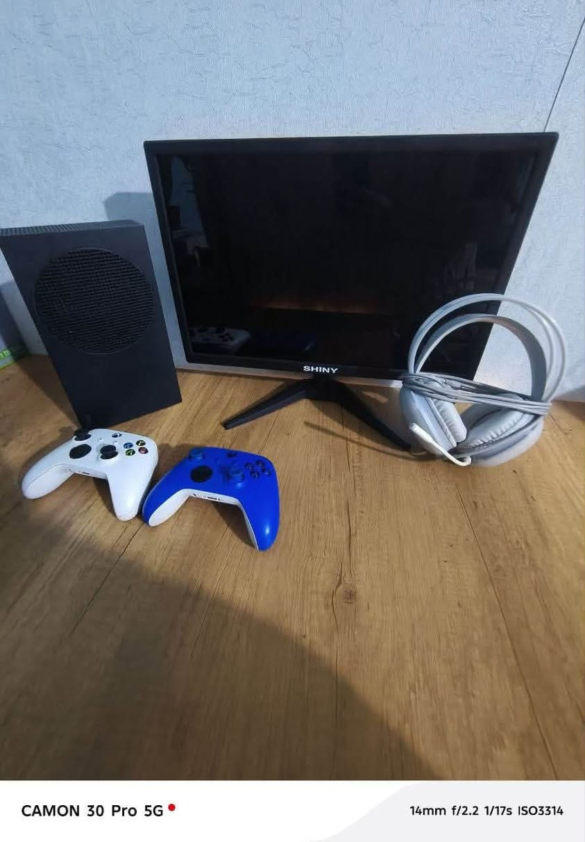 سلام عليكم مرخصه أدمن الكروب
جهاز Xbox سيريس إس واحد تيره ويا جهاز سماعه وجوستكات اثنين زركه شغال والبيضه بيه مشكله الدرفت  مال جهاز x ويا شاشه حجم ٢٠ جهاز مشكله الوحيده بي كسر بل USB سعره 600الف. مكاني بغداد كراده للستفسار اكثر خابرني على الواتساب ***********

نص مكتوب في الصور:
- CAMON 30 Pro 5G 23mm f/1.8 1/10s ISO6273
- CAMON 30 Pro 5G 23mm f/1.8 1/25s ISO842
- CAMON 30 Pro 5G
- 23mm f/1.8 1/17s ISO1333
- 23mm f/1.8 1/25s ISO828
- CAMON 30 Pro 5G 14mm f/2.2 1/17s ISO3314