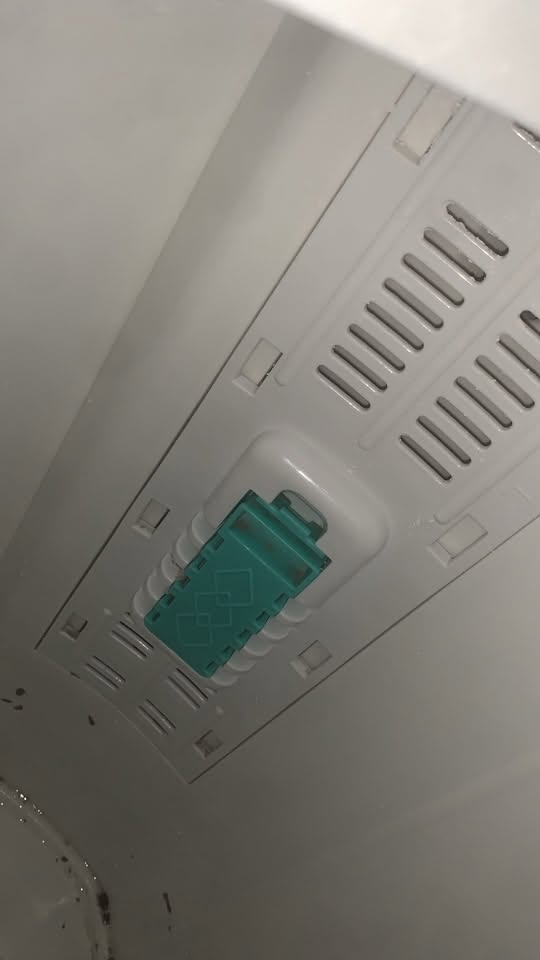 السلام عليكم غساله جديده مستعمله قليل للبيع ١٦ كيلو سعر ١٧٥بيها مجال
***********
