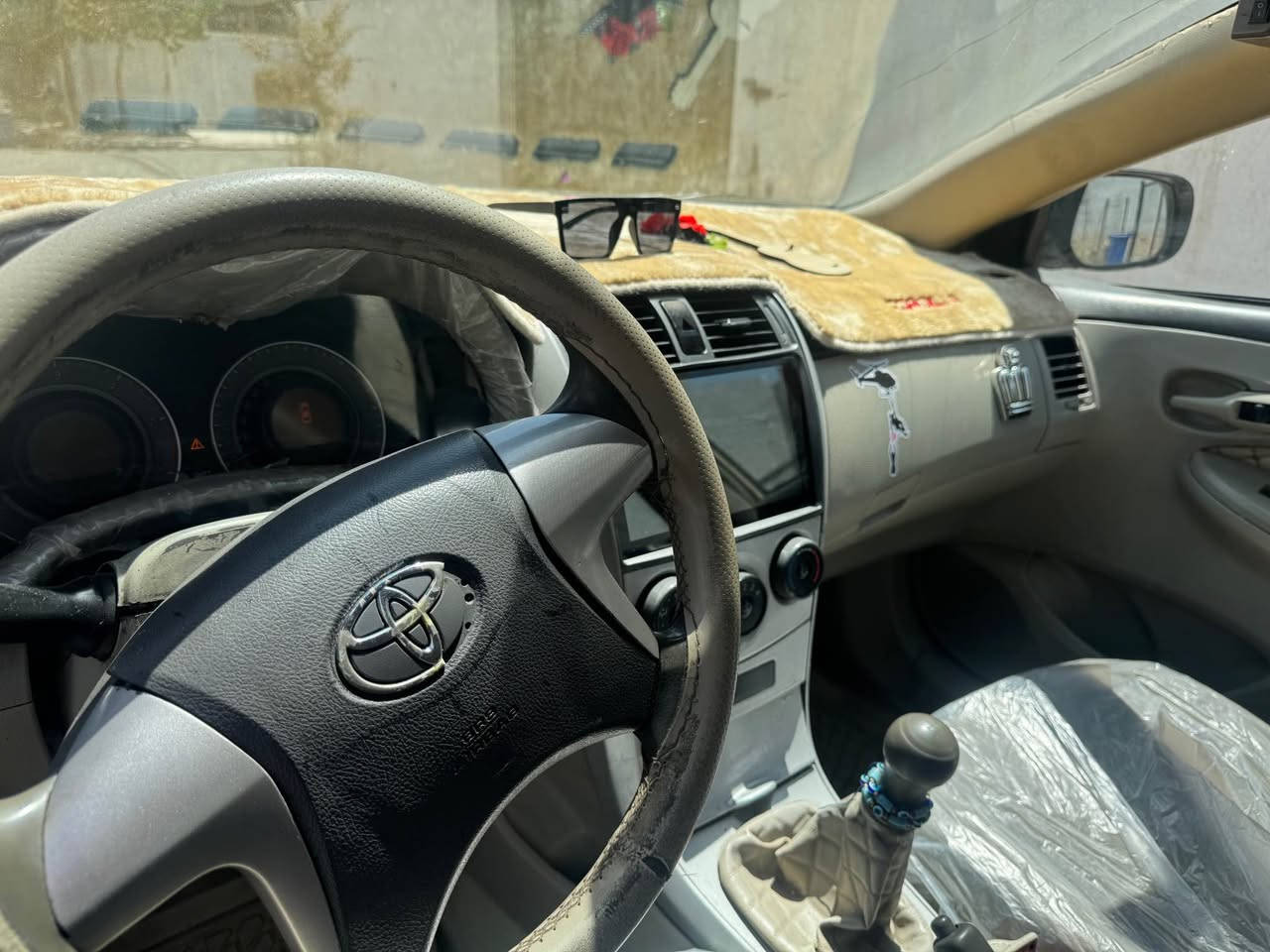 بيكاشؤ  ٢٠١٠ سةيارةكة وةرگةراوة  مةكينةى كةمةك دةنكى تيداية تةبريد سةرد و گةرم بي كيشة گيري بي كيشةية مةكينةشي دةنكىى كةمة  گيج تؤبزي لةسةرة شاشة كاميرة سةيارةكة هةيكةلى زور جوانة بةنجةمؤر. و برانةوةى بةشةرت غرامةى هيج لةسةر نية سةنةوى ٢٠٢١ بةسةر جوة *********** سحرى ٨٧ كةمةك مةحمةلة أربيل, العراق
