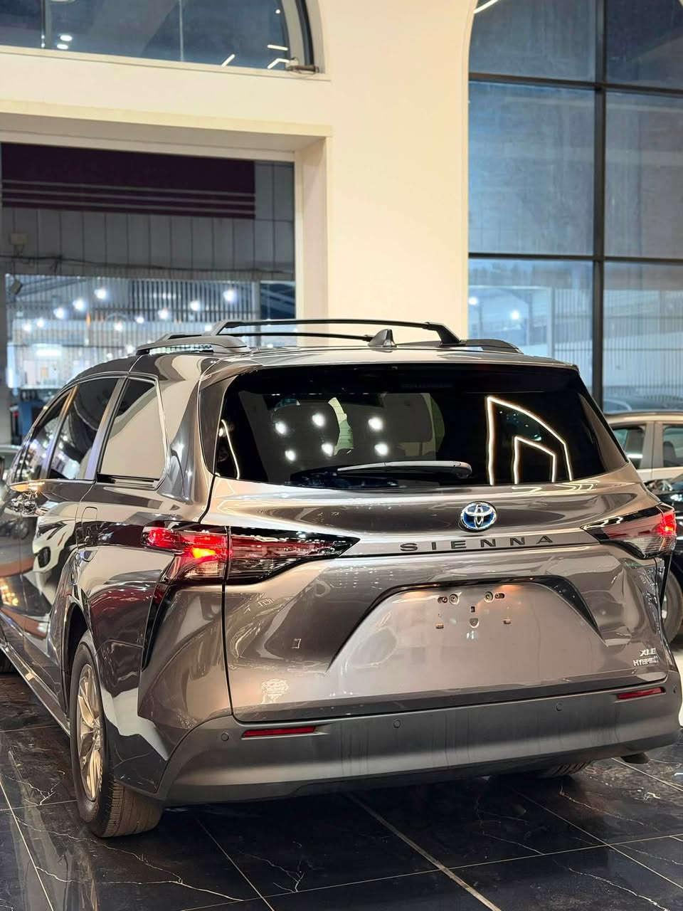 معرض مثنى موفق اربيل قرب شارع 100
 TOYOTA SIENNA XLE HYBRID
فتحه سقف كشن جلد 
جاملغ امامي صبغ فقط 
ايرباك ستيرن بدون دواخل 
ماشيه 29000mi
***********

#toyota #Sienna #hybrid #عراق #اربيل #بغداد #كروبات #سيارات #سيارة #امريكي #ترند #مشاهير #متابعه #اكسبلور #فولو #سوق #انبار #محافظات #هايبرد #لايك #تويوتا
