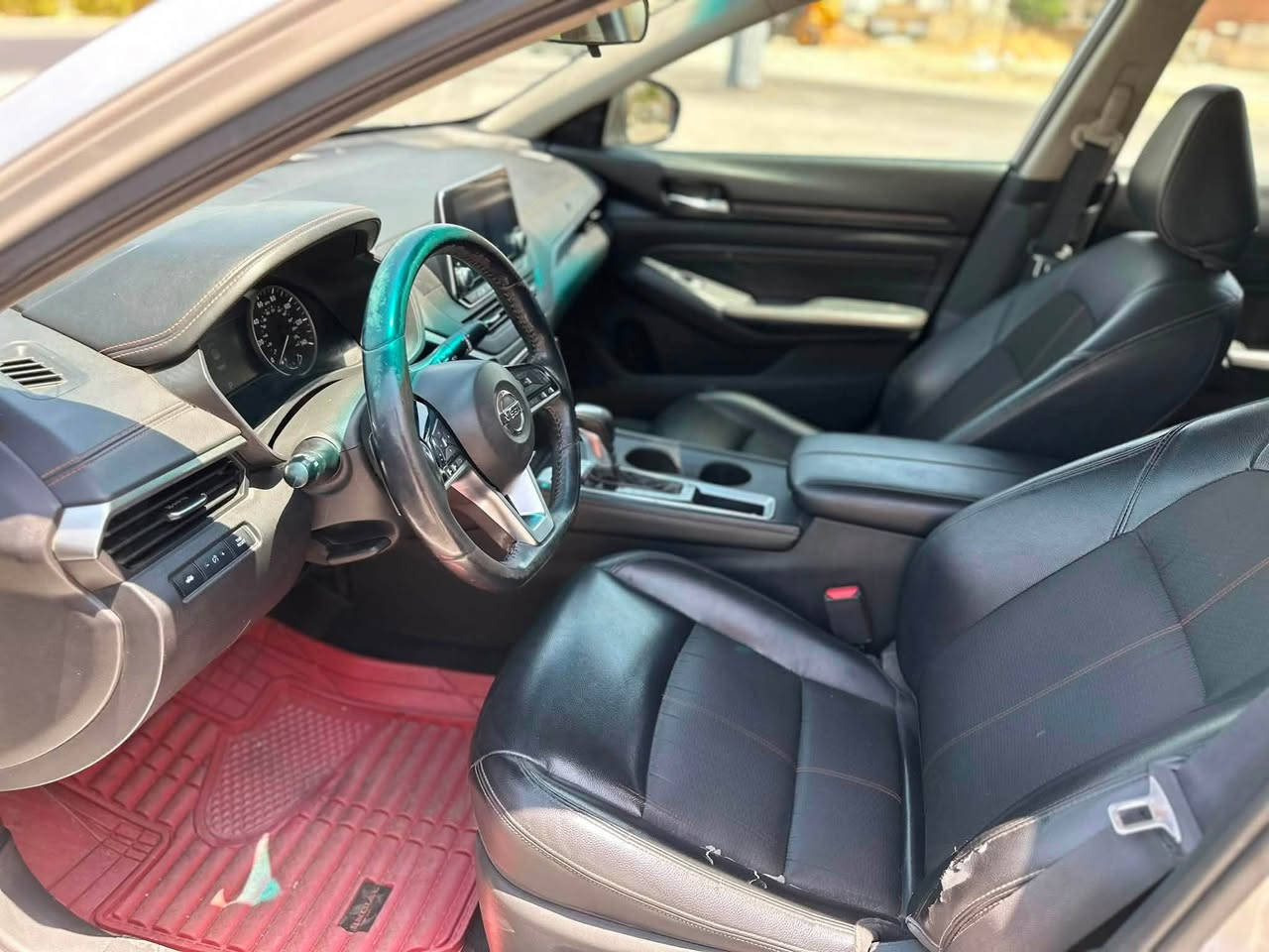 للبيع التيما SR فول  
السعر127 بيها مجال 
***********
موديل 2019 
الون سلفر 
ماشيه 72 
ويل 19 بلادي 
كير مكينه بشرط 
كاميرا خلفي 
تثبيت سرعه 
تشغيل عن بعد 
بصمه تشغيل 
بصمة ابواب +صندوق 
شفتات ستيرن 
زنون لايتات 
كشن جلد + كهرباء 
حجر بلادي 
تبريد ثلج 
حادثها جاملغ بونيد+جاملغ كلير 
بدون شاصي. بشرط 
1N4BL4CV4KC219887
تحويل ثاني يوم مكان السياره ديالى خانقين
