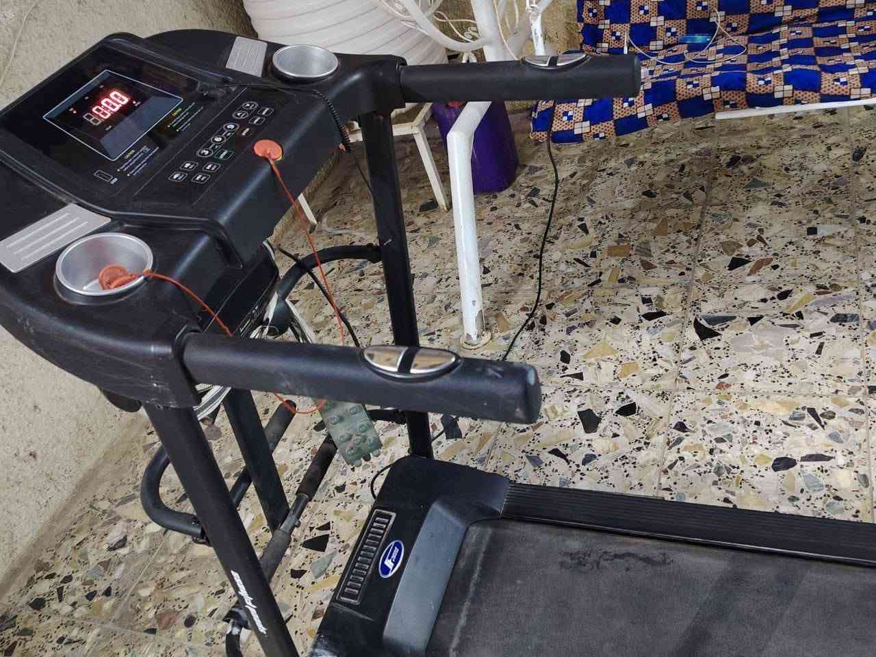 جهاز جري • تدليك ظهر • حمولة ١٥٠