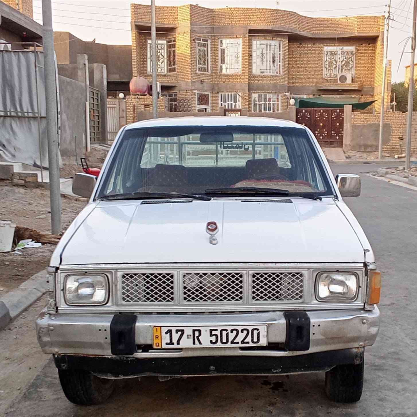 نيسان 92 رقم انكليزي مثنى سنويه 26 منتهيه شهر 6 كير اكسن حداديه تايرات  شاصي محرك كهربائيات  كلها مكفوله تايرات جديد مكان سيارة ناصرية قضاء البطحاء مداور ثاني يوم 
***********
