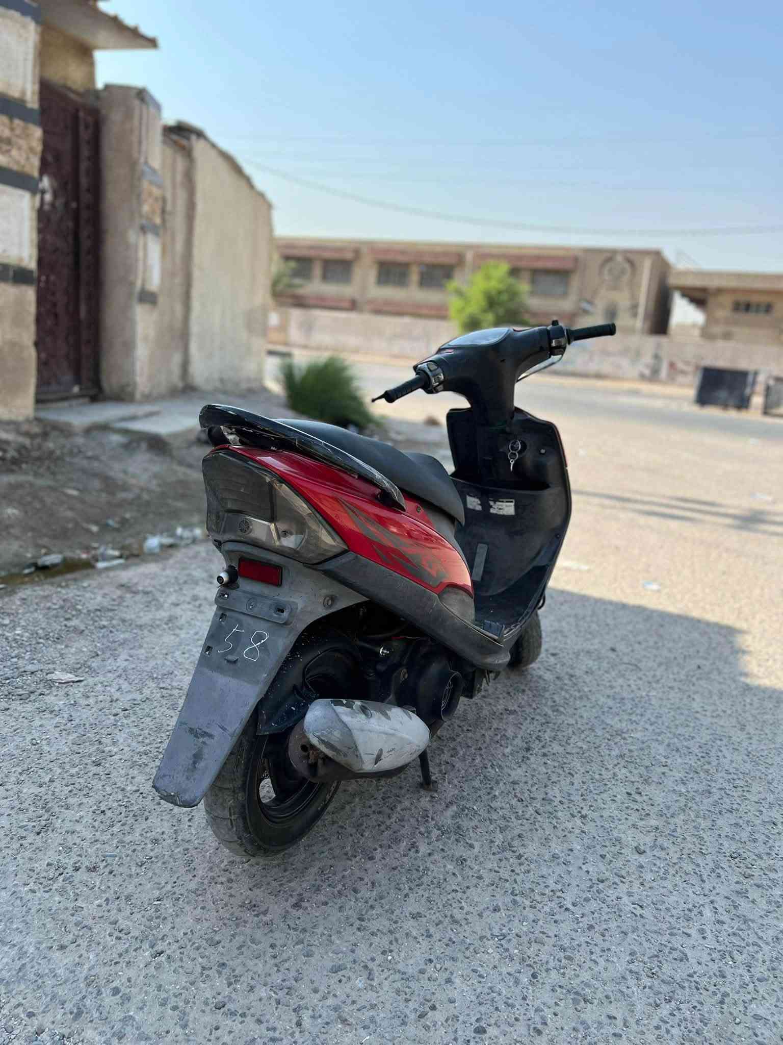 صباح الخير
دراجة ماكس عدلة كلشي شغال بيها سلف هندر قبل يومين مسويلهه أدامه مبدل الهه دهن دراجة نظيفه كلش دراجة اي نقص ما بيها 

سعرها 900 وبيها مجال 

العنوان بغداد الحبيبية 

موجود فيس واتساب ***********
