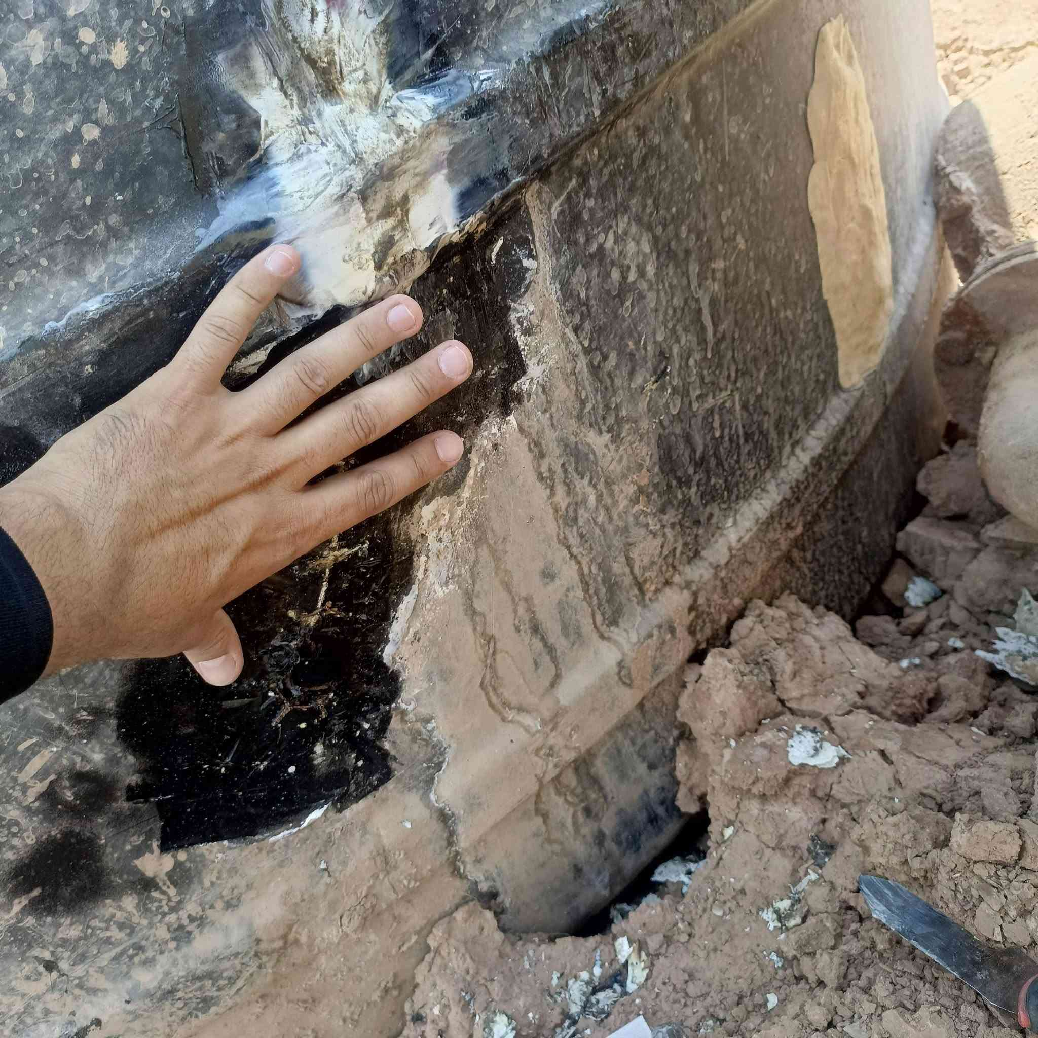 لحيم تانكيات بلاستك ضمان سنة مع خدمة لحيم للبيوت بدون كهرباء 
***********

