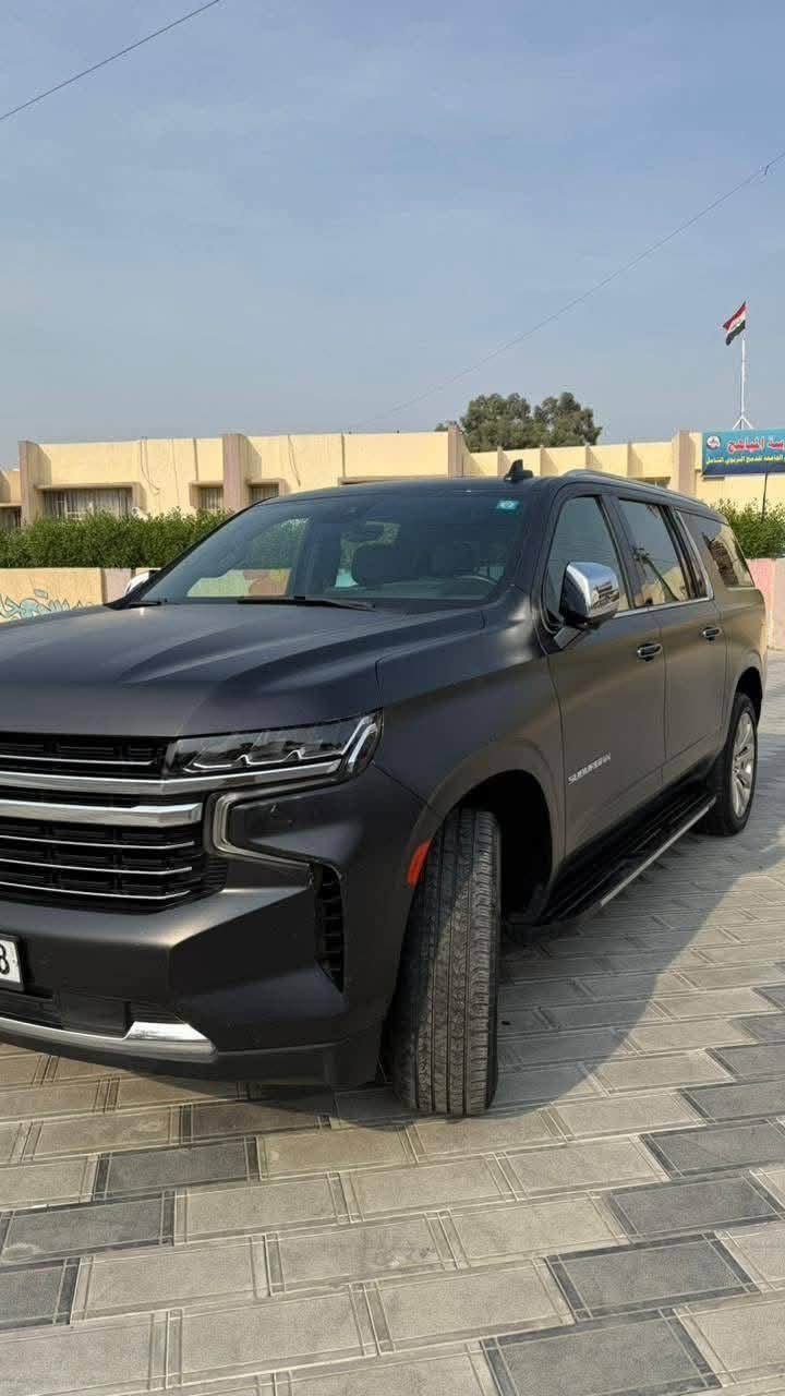 🚨 للبيع شفروليه سوبربان | Chevrolet Suburban
رقم بغداد خصوصي 

🔹 الموديل: [2023]
🔹 الفئة: [Premier]
🔹 المحرك: [5.3L] V8
🔹 نظام الدفع: [AWD/RWD]
🔹 الممشى: [95الف km]
🔹 اللون الخارجي: [اسود ]
🔹السيارة مغلفة بلكامل بأفلام الحماية ppf (مات)

⭐ المواصفات والتجهيزات:

• تشغيل بصمة / تشغيل عن بُعد 
• دخول ذكي بدون مفتاح
• شاشـة 10 انج
• Apple CarPlay و Android Auto
• كاميرات محيطية 360° 
• حساسات أمامية وخلفية
• رادار وأنظمة مساعدة السائق 
• مثبت سرعة
• تحذير النقطة العمياء
• تحذير مغادرة المسار
• فرملة طوارئ أوتوماتيكية
• مقاعد كهربائية
• تدفئة وتبريد المقاعد 
• تحكم كهربائي بالمقود
• تحكم منفصل بالمناخ للمقاعد الأمامية والخلفية
• تكييف خلفي مستقل
• فتحة سقف / بانوراما
• نظام صوتي فاخر [bose]
• USB ومنافذ شحن متعددة
• مساحة داخلية واسعة جداً ومناسبة للعائلة والسفر

🔧 حالة السيارة:
السيارة بحالة [ممتازة/جيدة جداً]، والمحرك والكير  بحالة ممتازة

السيارة بيهة 3 قطع تبديل بلادي 

💰 السعر 35000$ 
📍 الموقع: [بغداد حي الجامعة]
📞 للتواصل: [***********]

