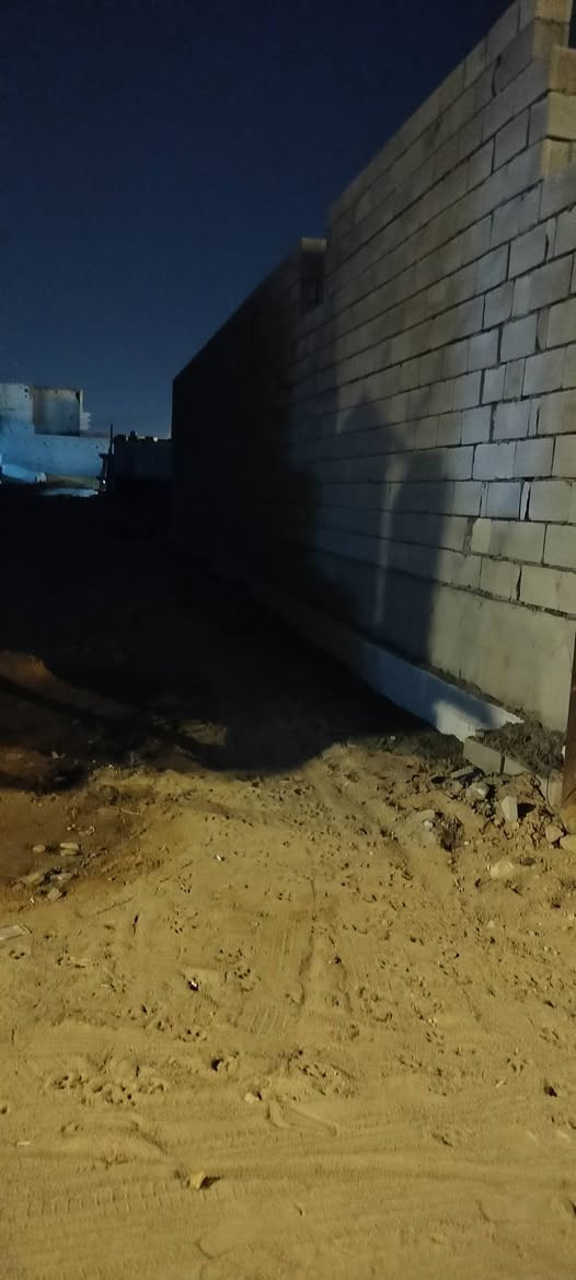 هيكل واصل لسقف طابو زراعي عراقي بي وكاله من المحكمه الو الخصيب البهادريه شارع المفقس مساحه 110 يحتوي على غرفتين نوم وطبخ وصاله وديوانيه سعر 55 وبي مجال *********** البصرة, العراق
