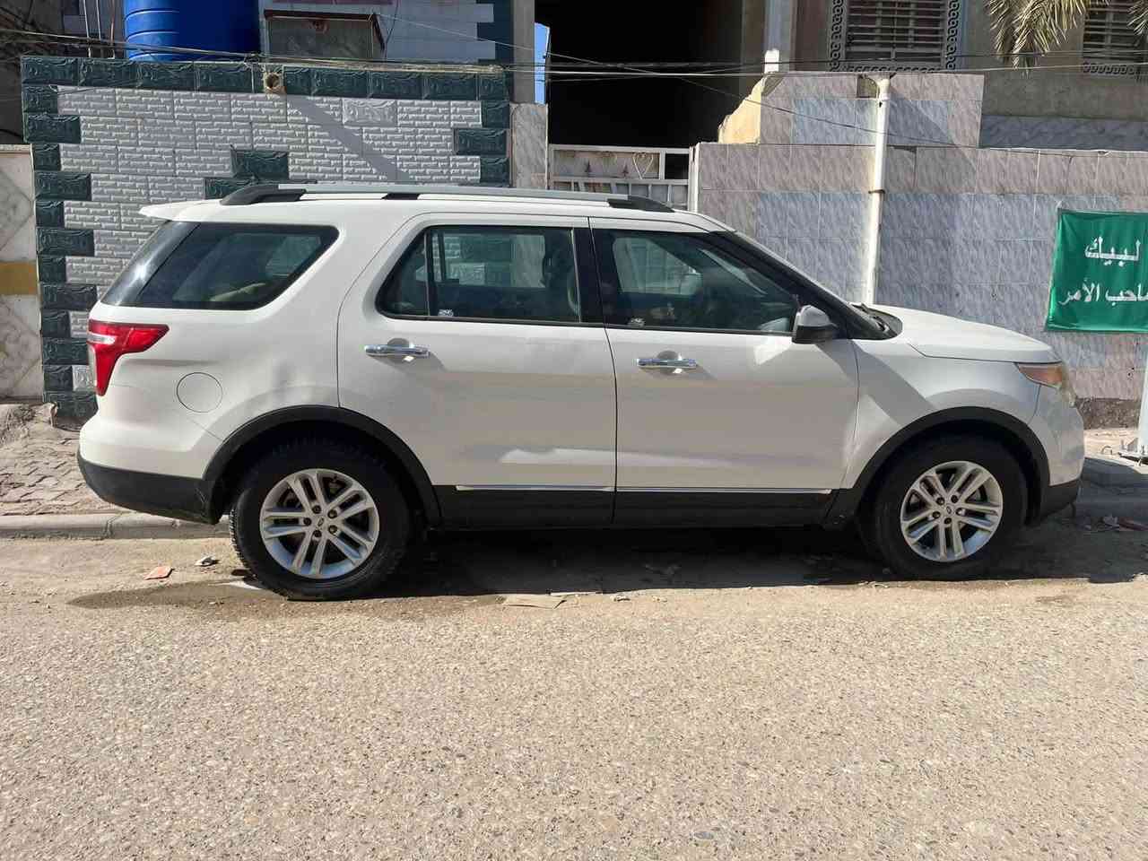 فورد اكسبلور 2012 مكفولة رقم واسط مشروع وطني مداور ثاني يوم
شركه نيفيا
السعر 125$ 
مكاني ميسان 

للاستفسار وباقي التفاصيل الاتصال ع الرقم
***********
