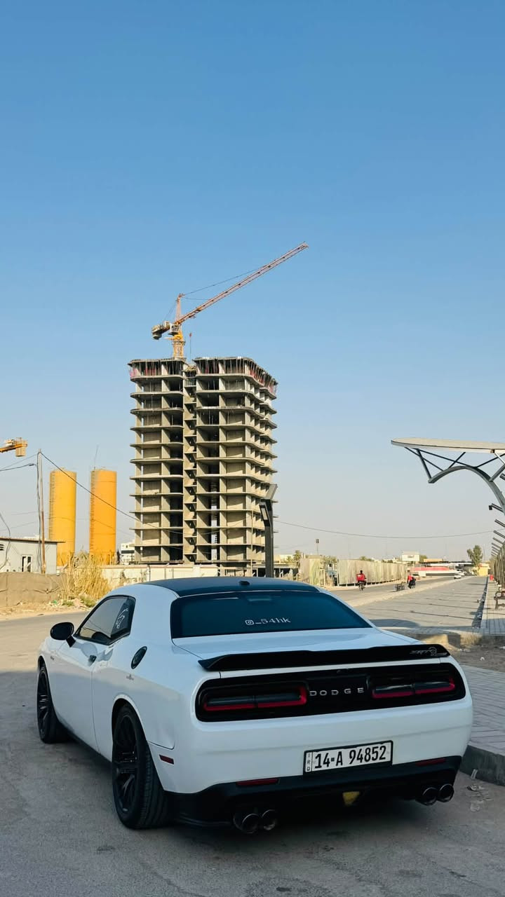 السلام عليكم
جالنجر 2015 وارد كندي أصل SXT 3600
 محدث SRT بالكامل 

بجم كبس

بصمة

شاشة جبيرة

تشغيل عن بعد

تبريد ثلج

محرك گير مكفول

اكسل جديد

صدر امامي خلفي جديد

تخم تاير جديد

كزوز رياضي نضام بوابات

سيارة نضيفه وجاهزة ع ايدي 

حادثها ٣ قطع امامي تبديل بدون دواخل والقمارة اثر فابلون مغلفه اسود

بدون صبغ قطرة صبغ مابيها 

بأسمي تحويل ثاني يوم 

السعر 132 وبيها مجال

مكاني ديوانية غير متواجد ع فيس

للأستفسار ***********
