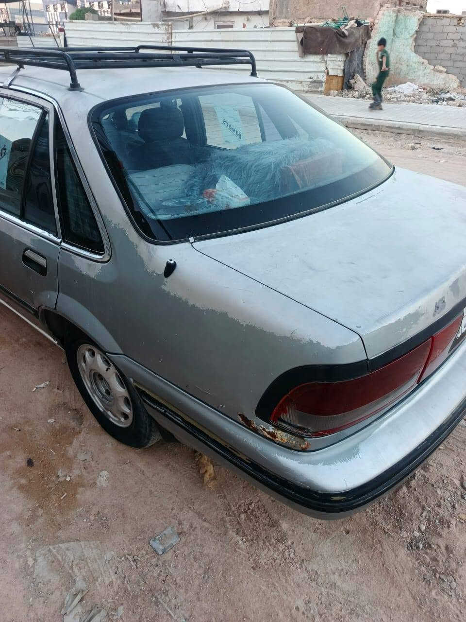 سلام عليكم سياره دويه برنس للبيع سياره كامله تبريد شغال كهربائيات شغاله غرفته حلوه نضيفه مديل ٩٤رقم بغداد سعر ٣٥وبيه مجال بصيط عناوان النجف خلف ملعب دولي رقم  (***********)

