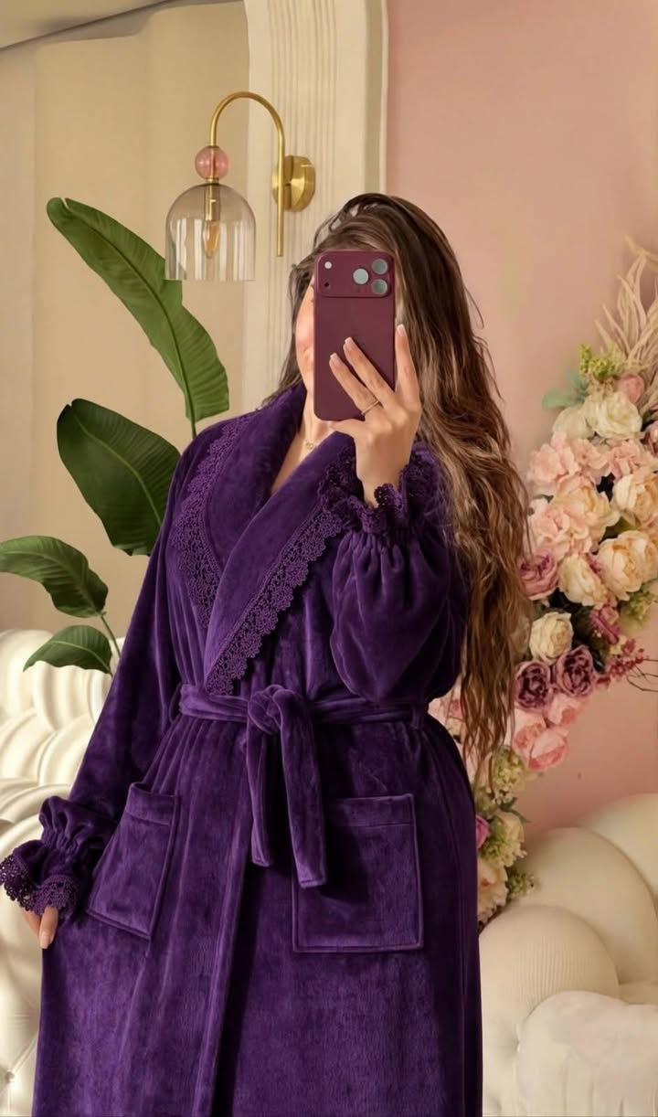 روب مخمل • اورجنال • مقاس L-3XL