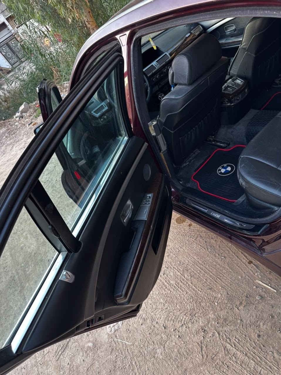 والله مكلف بالنشر 

باخرة موديل ٢٠٠٦ باب طويل محرك ست سلندر ٧٣٠ لونها كرزي طافي مصبوغة عام بدون حادث السيارة السيارة بأسمي تحويل ثاني يوم الرقم الجديد رقمها بصرة  هزة جديدة السيارة حلوة سعر مناسب بسبب ظرف عندي طارئ سعرها 87 ورقة مكان السيارة ديالى نواقص السيارة كارت Abs عاطل صبغ دعامية امامية مثل ما موضح بالصور
للتواصل 

***********
