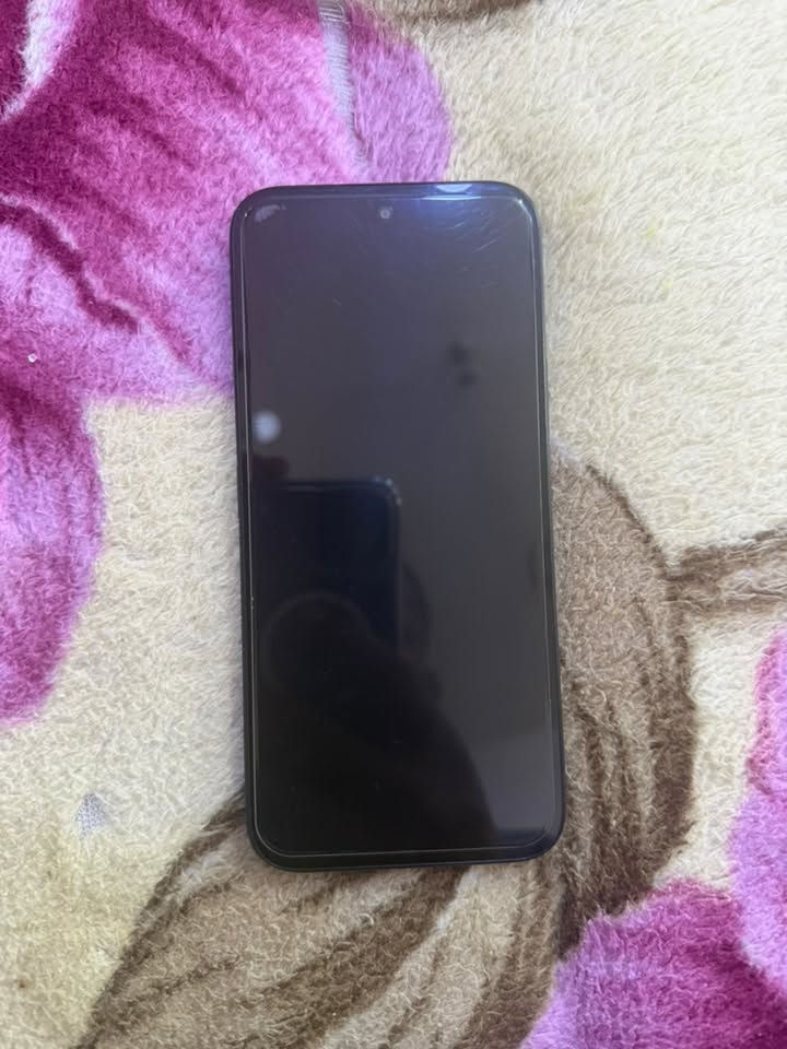 هونر x6c 256 للبيع جهاز نظيف سعر 200الف مكان بغداد ***********
