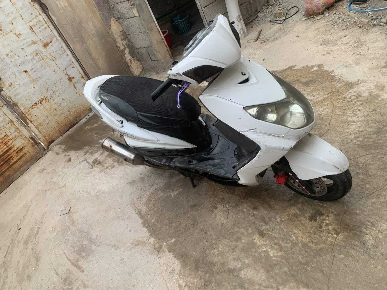 سكنس فحل • ياباني • كهربائيات