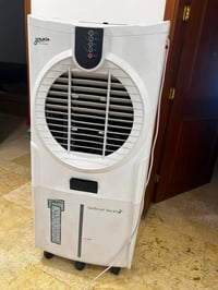 كنفيره جديده ممستخدمه ابد  السعر ٣٠٠  العنوان زيونه مستعجل عليها  0774...