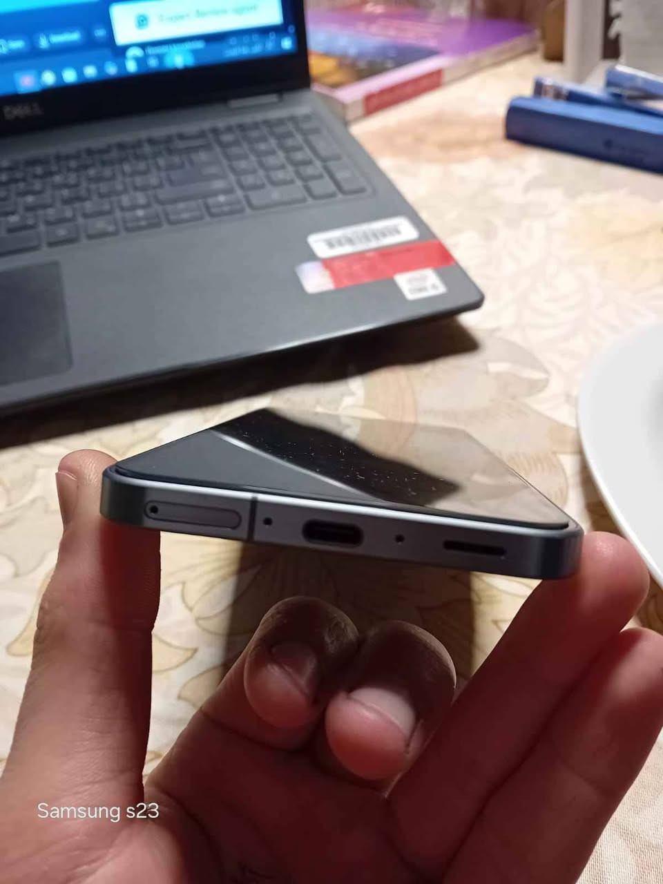 A 56 ram 8+8 256 gega  
نظيف جداً كامل غراض مع كرتونة وشاحن سعرها ٥٠٠ الف
زور خاوينه كامل ئةشيا كارتون وشحني هةيه نرخي ٥٠٠ هزار
واتس*********** أربيل, العراق
