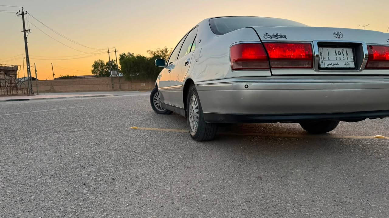 ‏TOYOTA CROWN ROYAL SALON 👑

للبيع تيوتا كراون 2000 اصل.

رقم نجف بسمي  (أ)  مشروع وطني امداور نفس اليوم ابعموم العراق

مكفوله كفاله عامه من كص واصوليات  
سنويه لل 2030 
هزه صاقطه بل 23
عليه غرامه 100 الف 
كير مكينه حداديه تبريد كله جديد سياره جهازه وجديده كلش 

المواصفات👇

4دكم اصل. 

أصل كرستال.

محرك دي فور الجبير. 

شاصي.  75. 

اربع كشنات كهرباء.

برده خلفيه 

ستيرن كهرباء.
.

شاشه عارض .

اوكس. 

بلوتوث.

ويل بلادي   +تخم تاير جديد.

داخل بيجي .

درگ مطعم بصاج اصل.

لايتات زنون كرستال.

بگ لايتات كرستال.

مري  كهرباء+هيتر♨️.

كروز تثبيت سرعه.

جامات اربعه اوتو.
بيه تبديل جاملغ امامي جهت السايق مع قبق جنطه مبدل القماره مصبوغه بدون تكم الصبغ فقط القماره 

السياره ماعايزه برغي كامله على اخر حبايه.

والسياره بالواقع اجمل من الصوره📷.

السعر💵125وبيها مجال قليل حگ الجيه.

العنوان🏡كربلاء المقدسه 

للاستفسار📞 ***********

