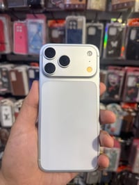 17 برو ماكس e-sim عدد الدورات صفر فقط مفتوح الباكيت السعر 1.700.000 سع...