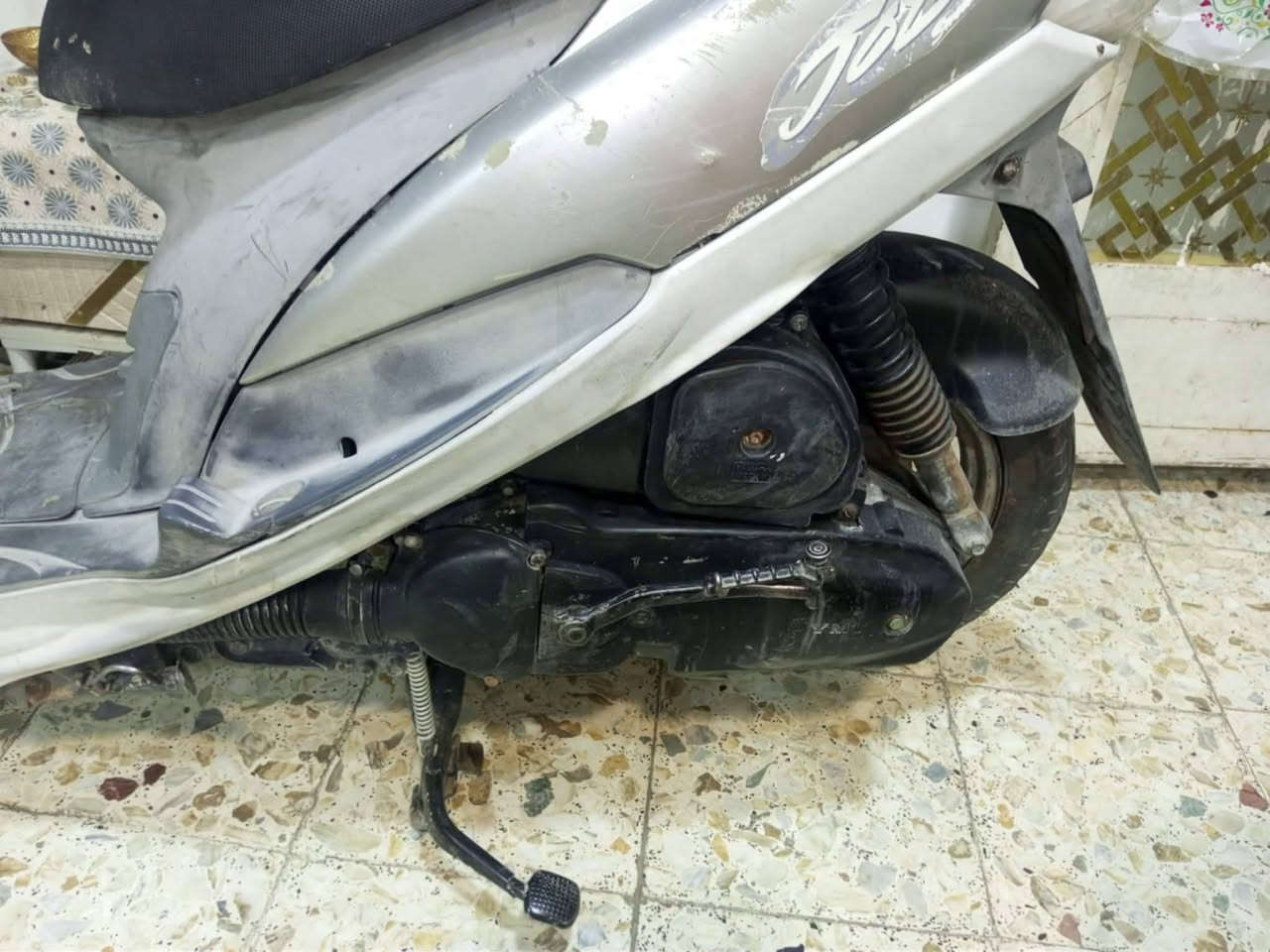 دراجة ماكس رمبة ما مفتوح برغي بيها نظافتها شوفة عينك كهربائيات شغالة هندر دوسة وحدة السعر 450 للتواصل واتساب ***********
