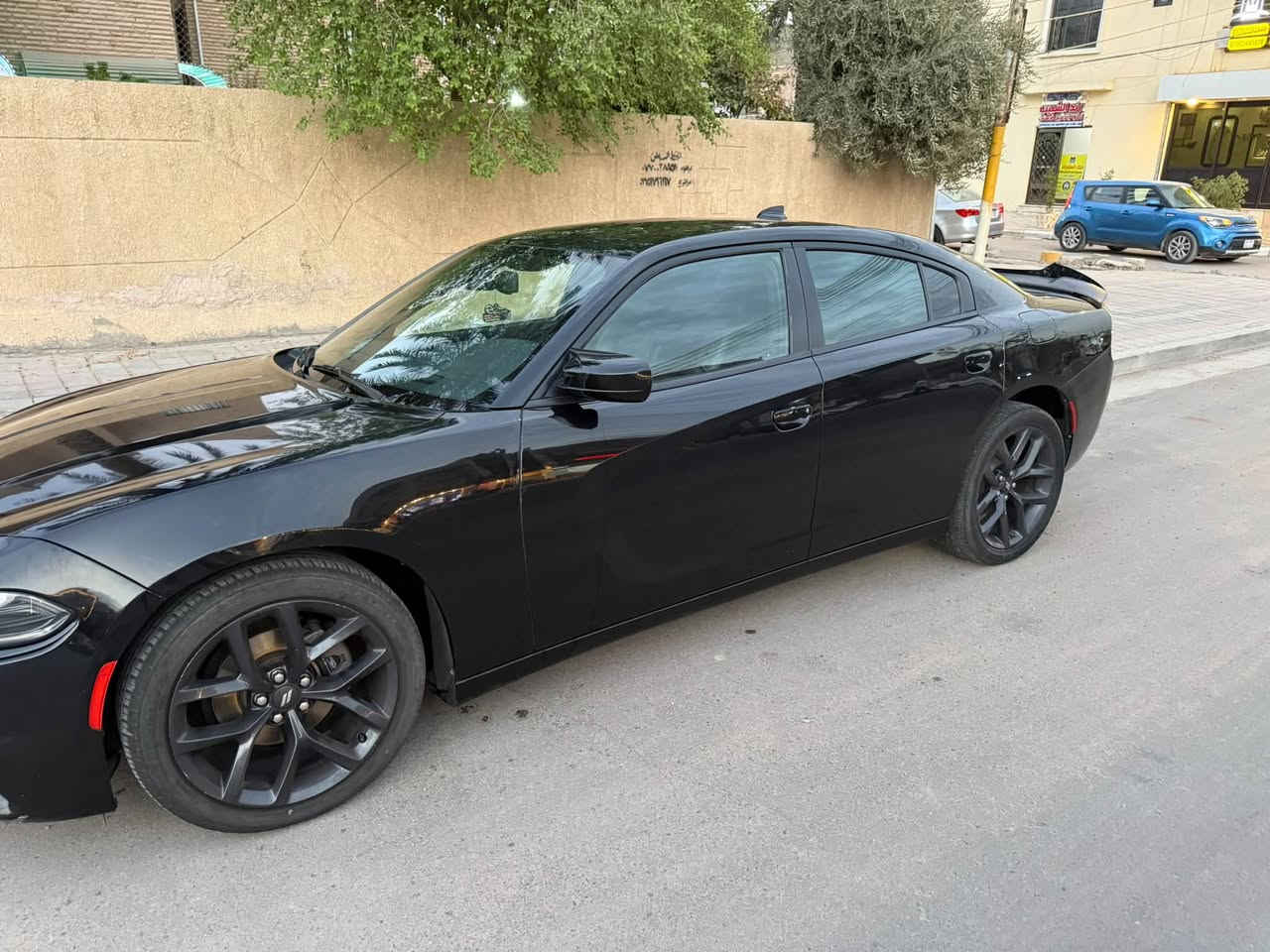 للبيع دودج جارجر sxt بلاك توب موديل 2020 رقم بغداد تحويل مباشر
المواصفات 
1.بصمه وتشغيل عن بعد
2.مري قلاب
3.مقاعد اماميه كهرباء + تدفئه وتبريد
4.مقاعد خلفيه تدفئه
5.ستيرن كهرباء + تدفئه
8.مقاعد جلد 
9.شاشه وسط
10.كشنات ميموري 
11.رادار جانبي + نقاط عمياء
وباقي المواصفات المعروفه
 السعر 195 وبيها مجال بسيط حگ الجيه
حادثها بنيد فقط وصور الحادث مرفقه بالمنشور
ماشيه 64 ميل
للاتصال ***********
بغداد
