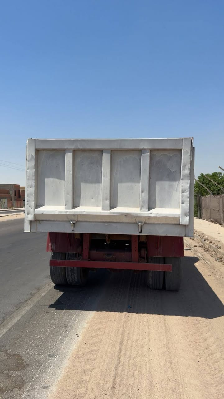 البي البيع مديل 92
مكينه 8 شرط مامفتوح برقي بيه 
كير 6وشلعه  شاصي مكفول 
اكسن شفتات 
بدي جديد شرط طابوكه وحده مامحمل بيه
السياره جاهزه من كلشي 
بدون رقم  ابيع 
السعر 85ورقه مكان نجف 
***********
