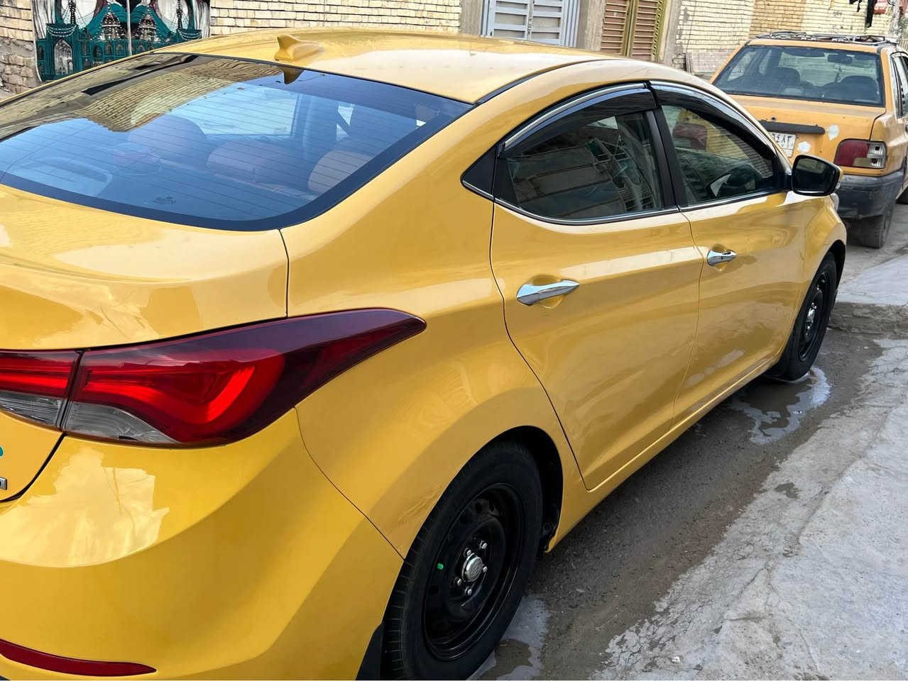 النترا موديل 2015 امريكي محرك 1800 دوش فول لمتدد بصمه تحكم كشنات كهربائي جلد اشاير ب مرئي فتحه سقفيه حادث جاملغ صفحه اليمنه بلغد لاتكمه ولا شاصي متأذيات سياره لا تبخير لا تنقيص   
تخم تاير جديد حداديه خير من الله تأدفه تبريد  *********** غير متواجد ع فيس بغداد, العراق
