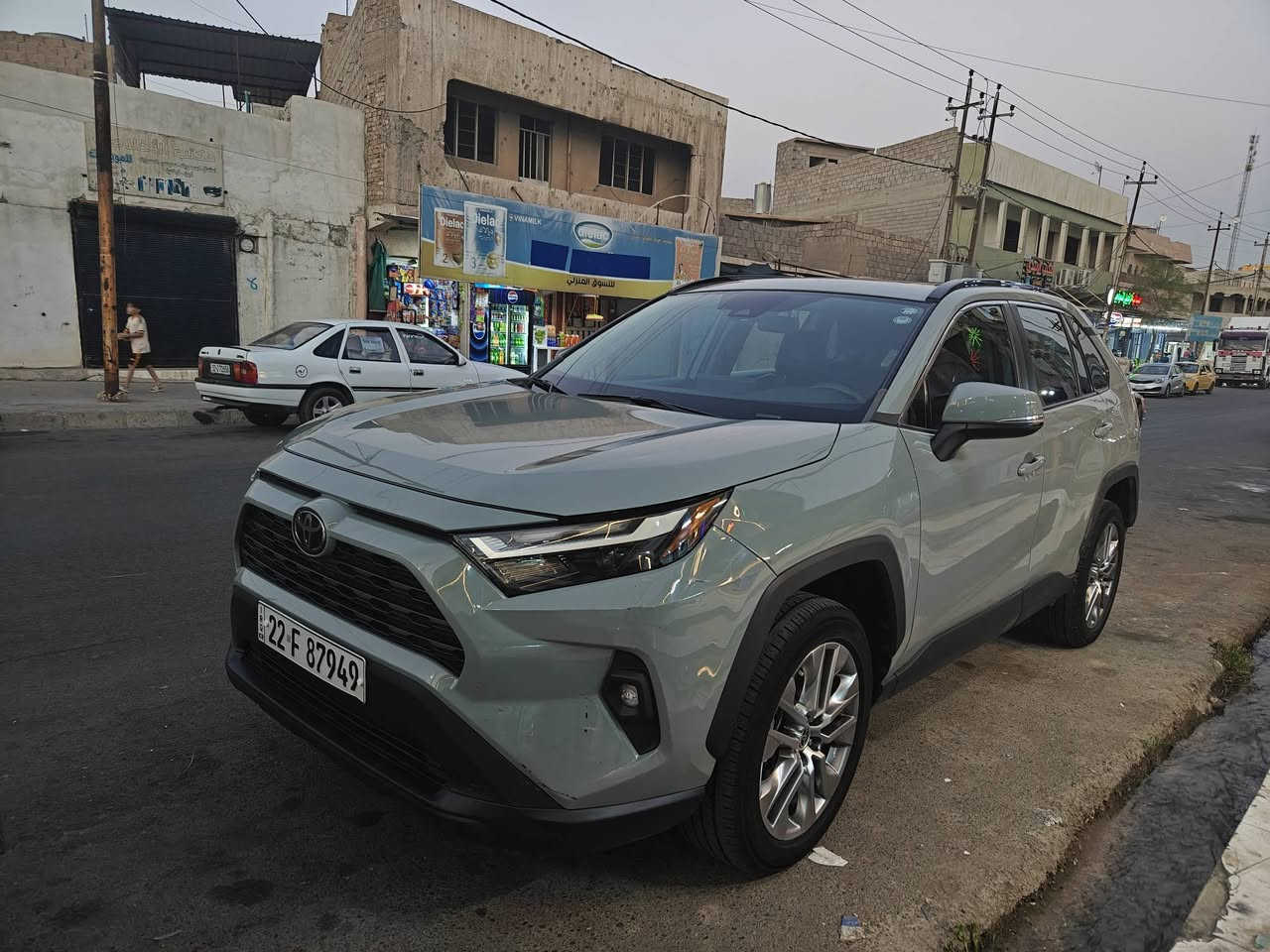 ✨ وصلت حديثاً إلى مكتب رهف 
خلينا نقدم لكم عرضنا المميز لهذا اليوم! 🚘💨
📋 تفاصيل السيارة:
🔹 السيار 🚗 رافور 
🔹 الموديل: 2022
🔹 الوارد: 
🔹 ناقل ⚙️شرط 
🔹 المحرك:    شرط    🛠✅
🔹 الرقم: اربيل 
🔹 الضرر ( كلين بيها ملاحضات ثنين فقط 
💸 السعر.  248 وبيها مجال   
📍 موقعنا:
الموصل - حي الزنجلي - قرب مول دريم 📍🏢
⏰ أوقات العمل:
من الساعة 09:00 صباحاً وحتى 10:00 مساءً 🕘🌙
📞 للتواصل والاستفسار:
يسعدنا استقبال اتصالاتكم المباشرة خلال ساعات العمل:
📲 ***********
📲 ***********
🌟 مكتب رهف.. اختياركم الأمثل لسيارة العمر! 🌟

