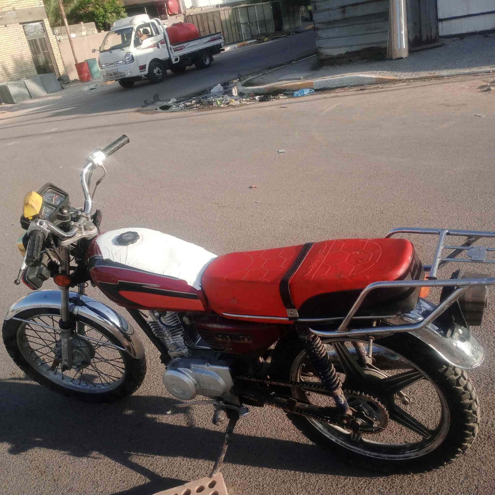 سلام عليكم هاي لبيع سعره 400 بيه مجال مديل 22 عنوان الحسينيه راشديه ***********
