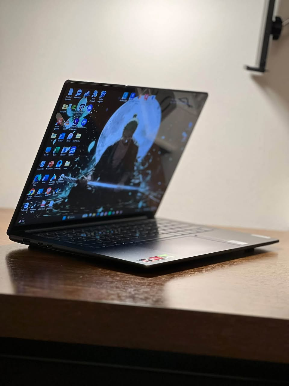 لابتوب لينوفو Lenovo Slim 7 Pro X 14.5" 3K Touch 120Hz Ryzen 9 | 32GB RAM 1TB SSD RTX 3050
 مستعمل نظيف  استخدامه مده اشهر قليلة نضافتة 95%  بشاشة لمس  OLED
الملحقات كاملة مع الكارتون الاصلي الشاحن الاصلي يدعم الشحن السريع تايب c بقدرة 100 واط 
متوفر خدمه توصيل مجاني لجميع محافظات العراق 
رقم الهاتف : ***********
