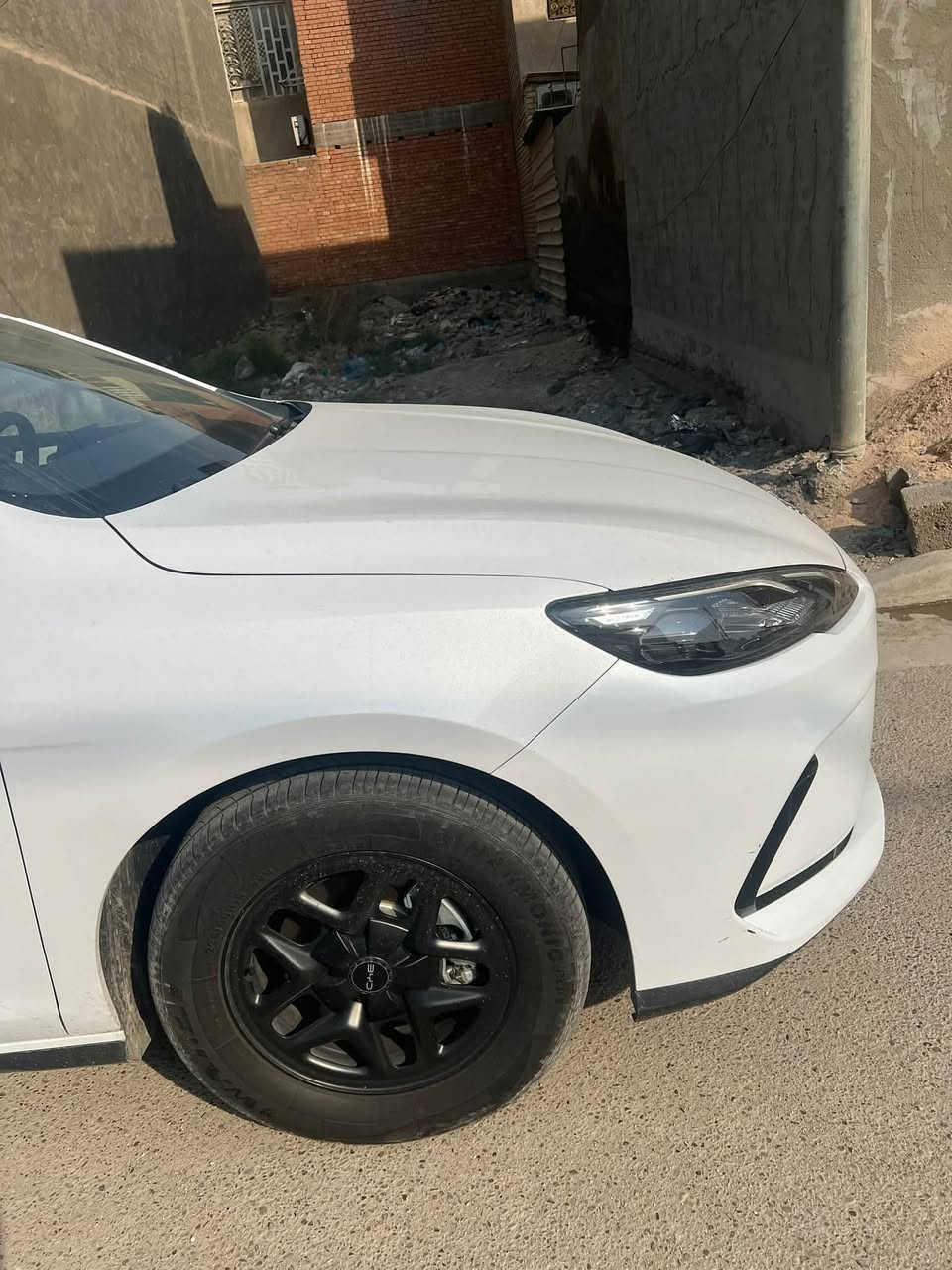 سيل 5 • ٢٠٠٠٠ • ورق