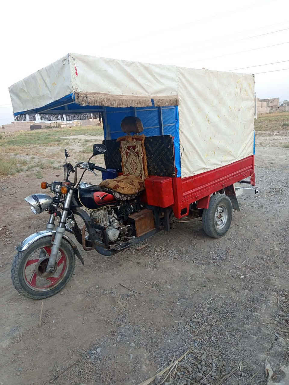 ستوته للبيع جاهزه اي نقص مابيهه مكانه ديالى دلي عباس السعر 850 اتصال هاذه الرقم ***********
