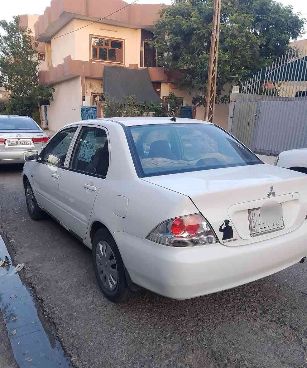 لانسر 2011 للبيع 🚗
​الموديل: 2011
​المحرك: 1.5 L (المرغوب) ⚡
​الكير والمحرك: مكفولات وبأفضل حال (ما بيهن أي عيب) 🛠️
​الضرر والمصبوغ:
​الدوسات مصبوغة.
​20 سنتيم صبغ بالباب (لتوحيد اللون فقط).
​💰 السعر: 90 ورقة 
​📍 المكان: كركوك
​📞 للتواصل والاتصال: ***********
💬 واتساب: متوفر على نفس الرقم كركوك, العراق

