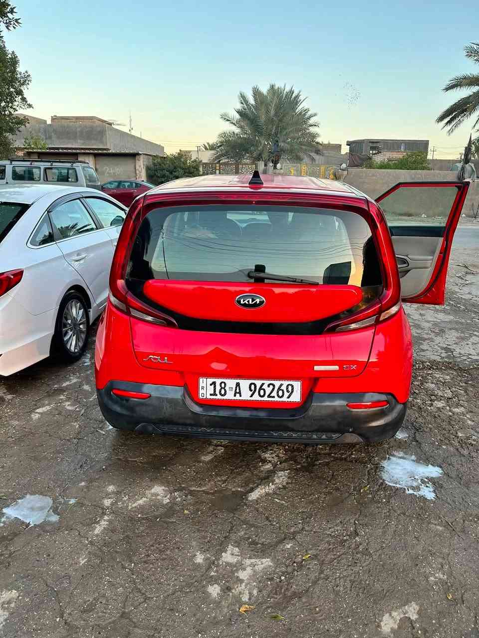 سلام عليكم صول ٢٠٢٠

* كشن كهربائي
* كشن تدفئة وتبريد 🔥❄️
* شاشة كبيرة
* نظام تحديد المسار
* تنبيه وجود سيارة قريبة بالمراية (Blind Spot)
* نظام توفير الوقود / إيقاف وتشغيل المحرك عند التوقف
سياره داخله نظيف بنسبه ١٠٠٪؜
سونار كدامك 
سياره بابل وسنويه بسمي
رقم ***********
