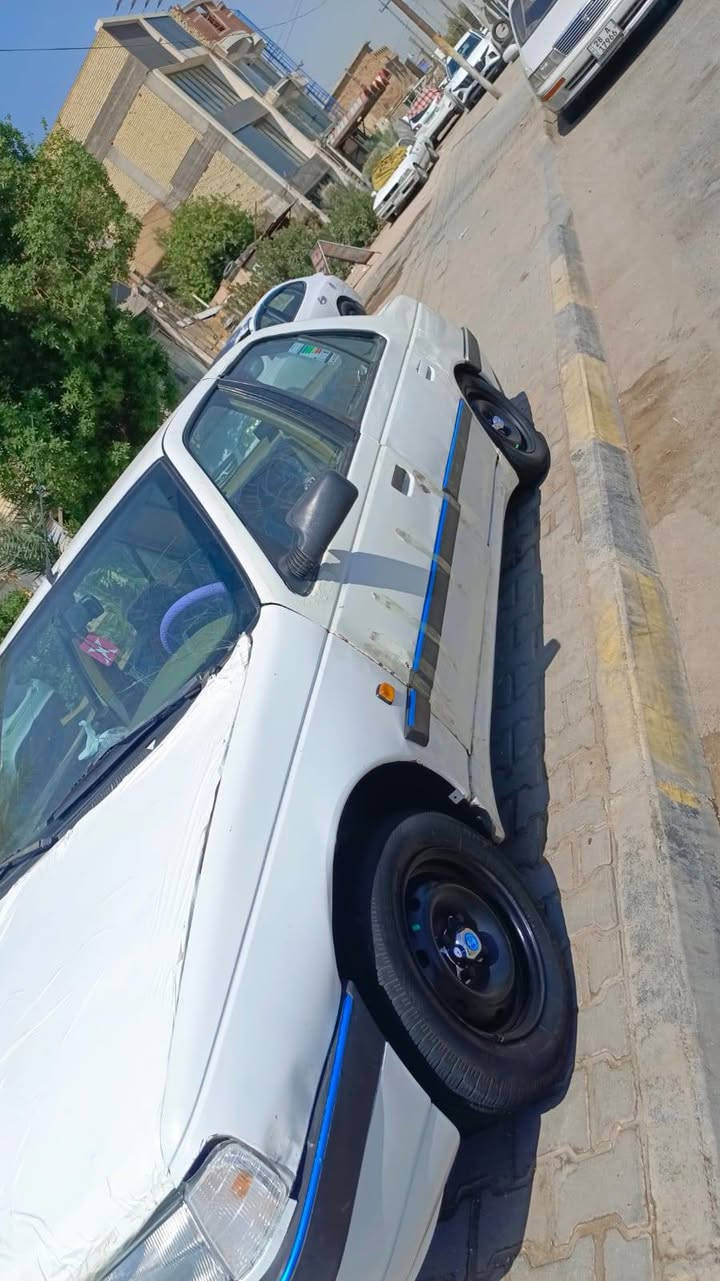 بيجو 405 موديل 2010 جاهزه من كلشي اي استفسار اتصل عل الرقم سعره 28 عليهه غرامه 3 اوراق ينزلن من سعره مكان نجف حي الشرطه ‏‪***********‬‏ مكلف بلنشر اتصل عل رقم
