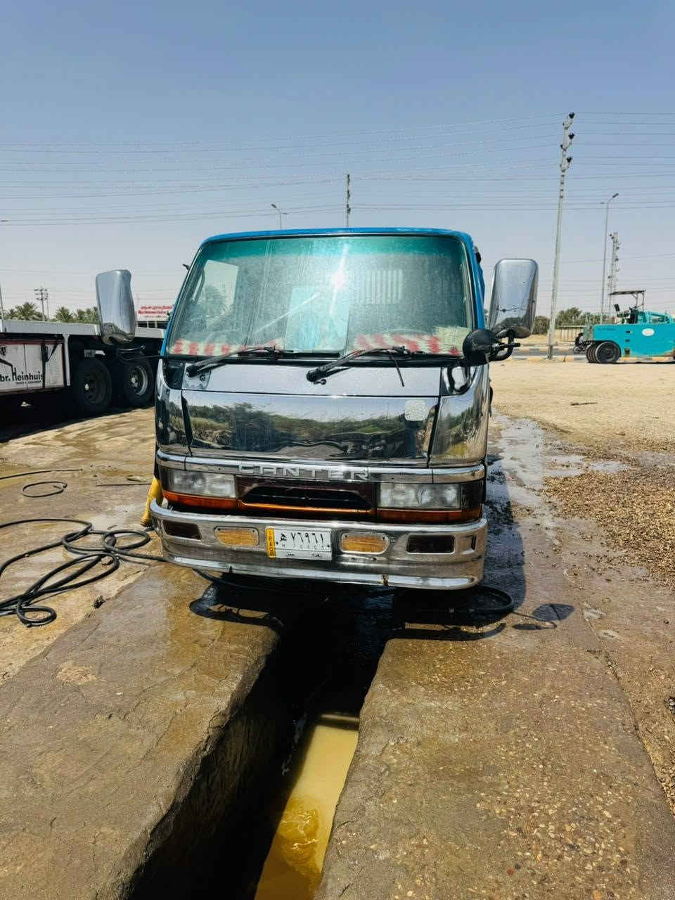 سلام عليكم كنتر بزون للبيع سياره بحالت الوكاله 
مكفوله مكينه تجفيت جديد الله شاهد بس التجفيت اكل تلاثه 600 تبريد شغال🥶 عوزه بس كمبريسر سياره جديده بمعنه الكلمه مكان ميسان مركز المدينه السعر
🤑180ورقه وخادم لطيبين رقم ***********
