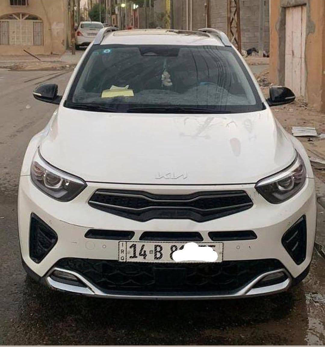 سياره للبيع
موديل 2023 نوع كيا ستونك وارد كوري 
قطعه واحده فقط 
5 مقاعد جلد ولون ابيض
بأسم بنيه السياره نظيفه مماشيه هواي العنوان البصرة الزبير ١٤٠ بيها مجال قليل...  الشراي يتصل
  ‏‪***********‬‏
