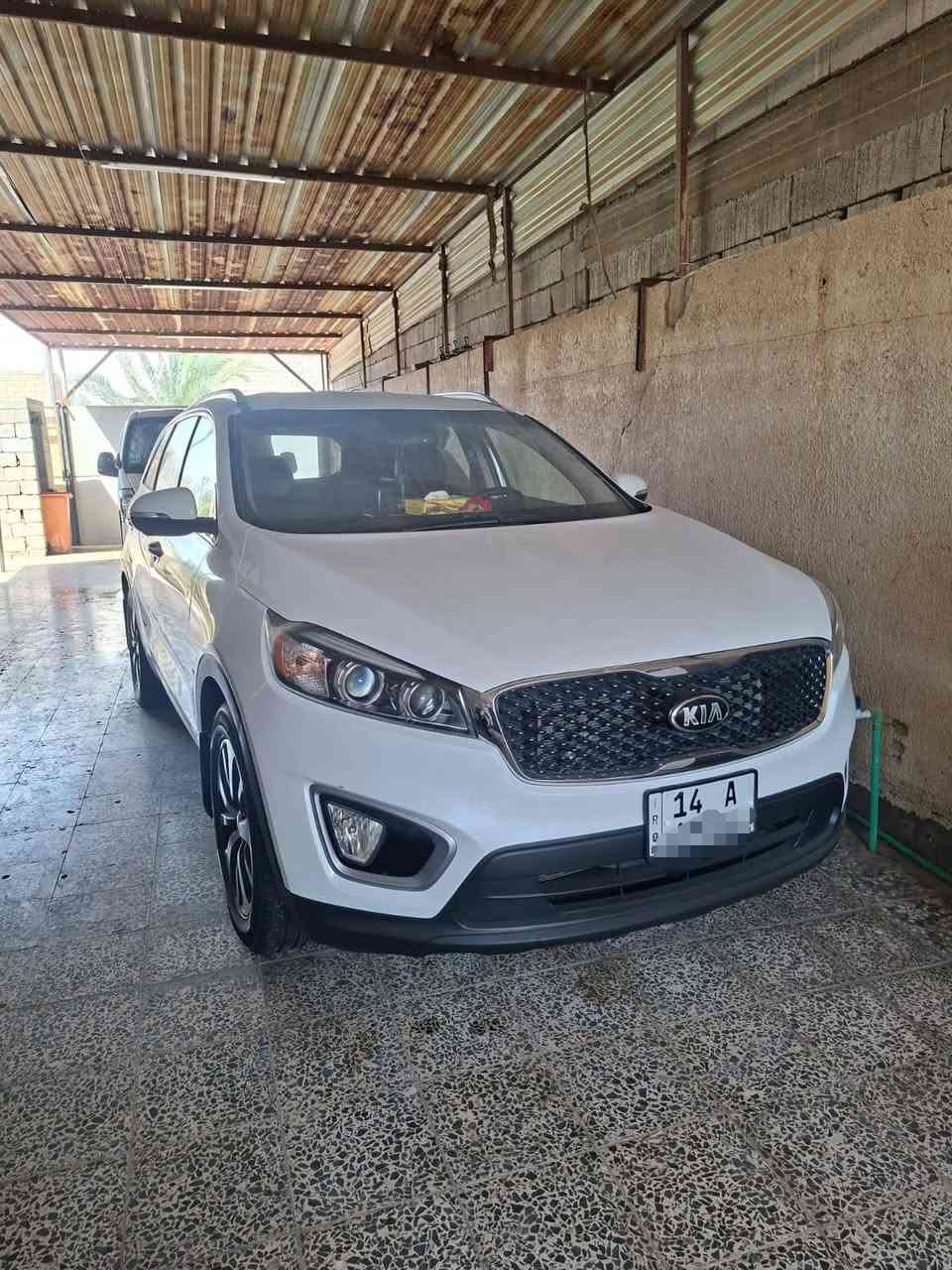 للبيع سونتو مديل ١٧ رقم بصره وارد امريكي سياره نظيفه ما بيها اي نقص فول مواصفات مكينه ٦ حادثها باب السايق وجامع مبدلات  نفس اللون 
للاستفسار
*********** البصرة, العراق
