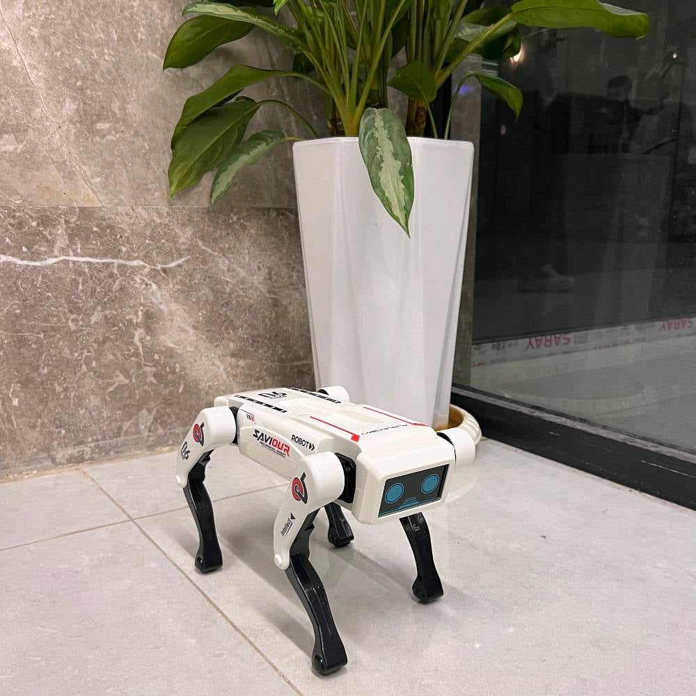 🤖 روبوت الكلب الذكي AI
مرح تفاعلي بلا حدود!

تحكم عن بُعد 2.4GHz مع أوامر صوتية لتنفيذ الحركات بكل سهولة 🎮🗣️
يمشي، يلتف، يجلس، يرقص ويقدّم حركات استعراضية ممتعة 🕺
موسيقى وإضاءة تضيف جو من الحماس ✨🎶
بطارية قابلة لإعادة الشحن للعب أطول 🔋

🎁 خيار مثالي للأطفال 8+
لعبة ذكية تجمع المرح والتفاعل
الحالة شلونها: جديد لو مستخدم؟ وبي أي خدوش، كسر، ضعف بالحركة، أو مشاكل بالأوامر الصوتية/الريموت؟: 
جديد وما بي اي كسر ولكن يرجى التاكد من حالة المنتج قبل الاستلام
منين موقعك بالعراق؟ وشنو مناطق التوصيل المتوفرة، وهل أكو توصيل مجاني لو برسوم؟: 
توصيل مجاني